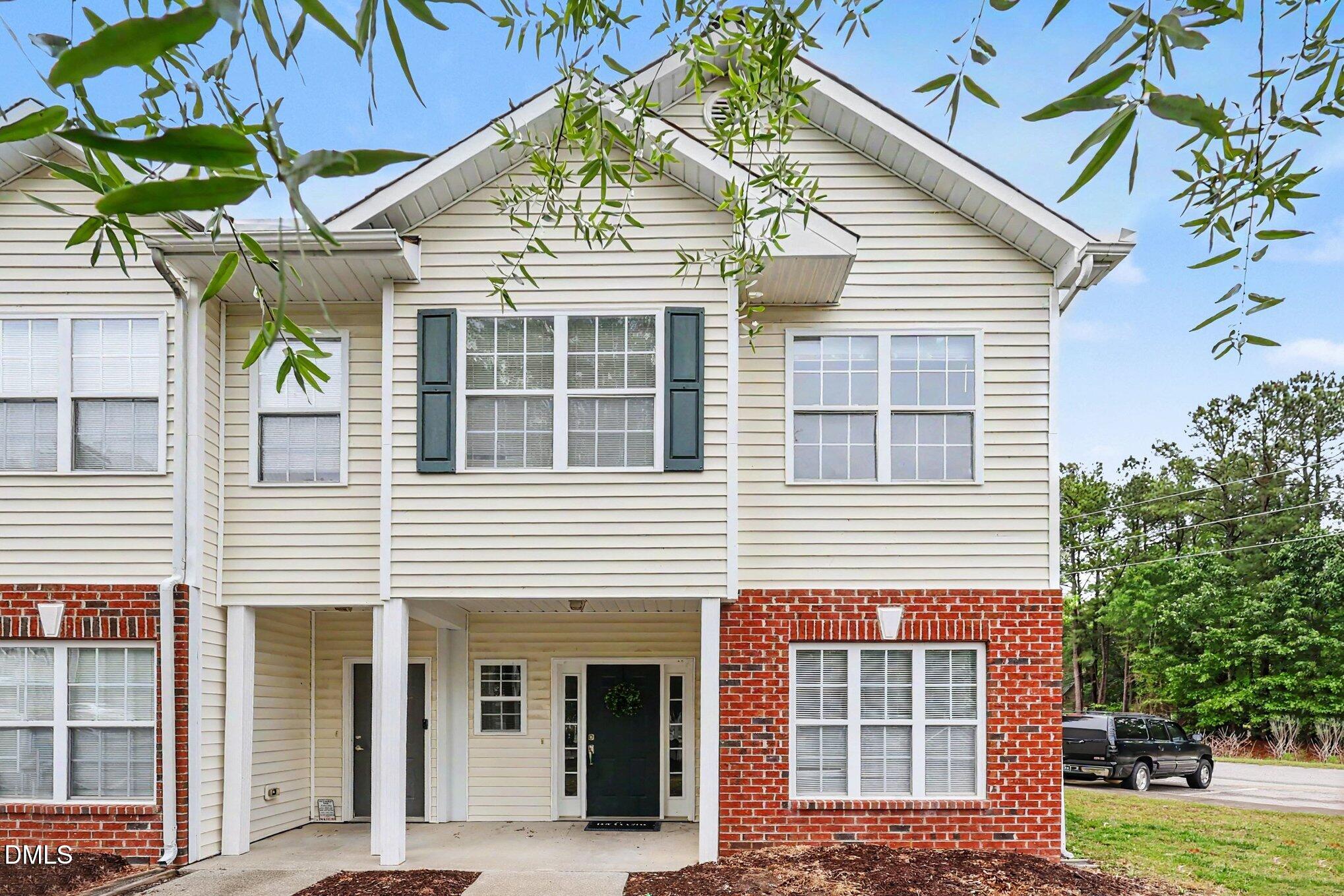 1800 Eagle Beach Court Property Photo 1