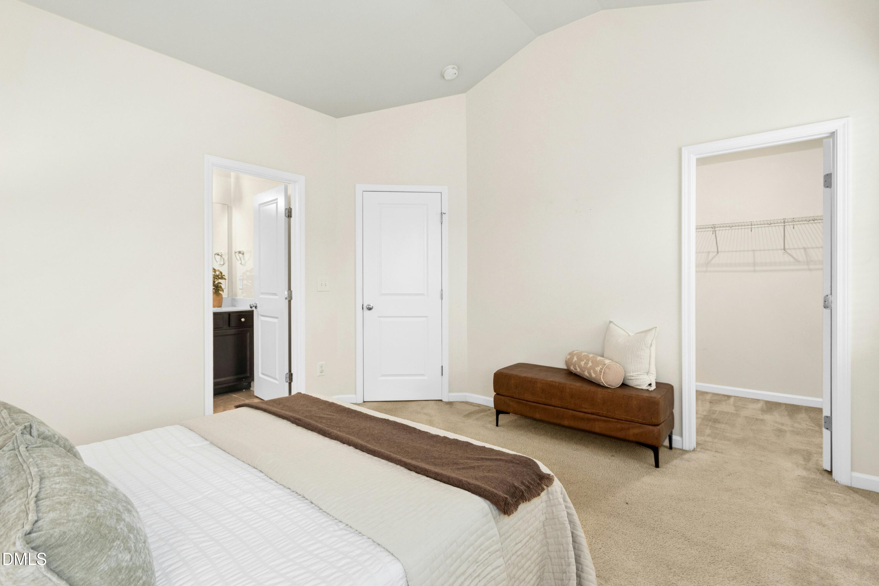 8807 Commons Townes Drive Property Photo 19