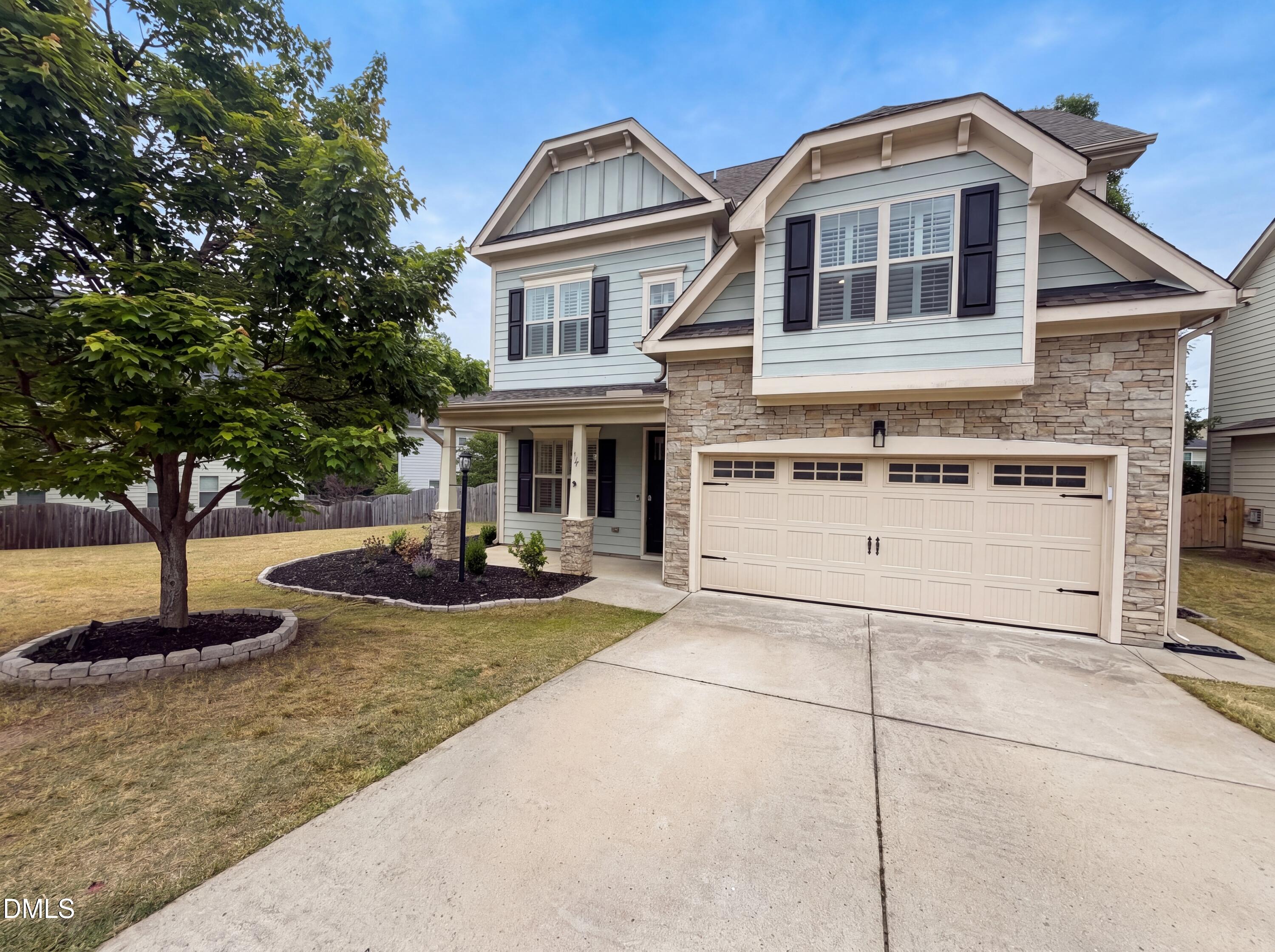 644 Ashe Lake Way Property Photo 1