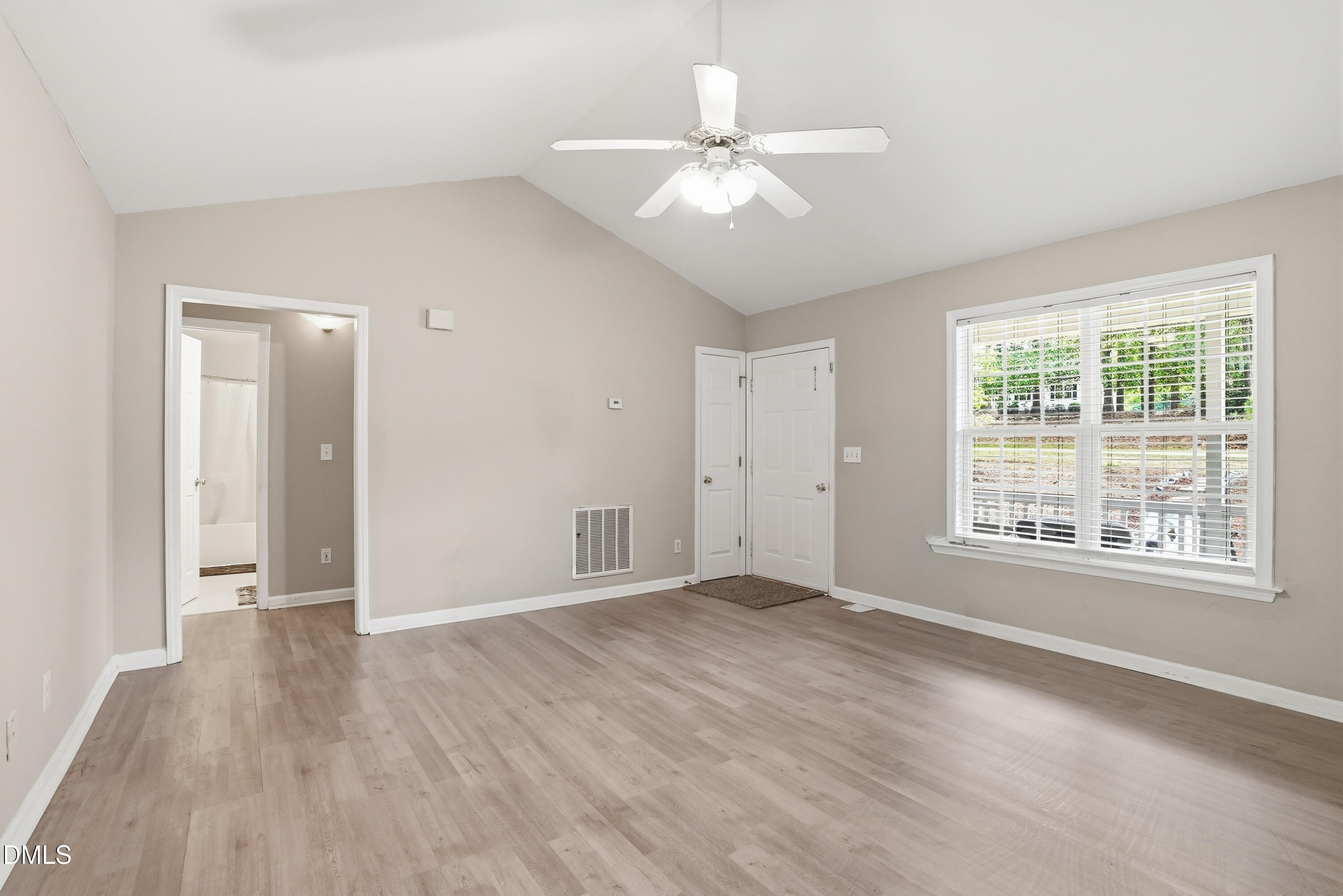 132 Hilltop Drive Property Photo 9