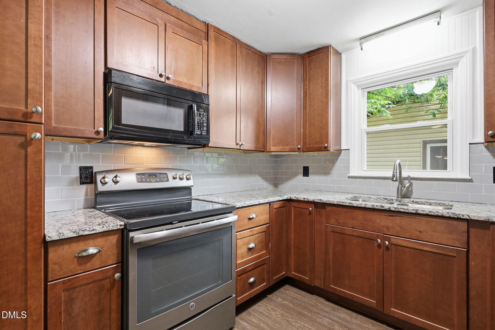 103 Bonnell Court Property Photo 15