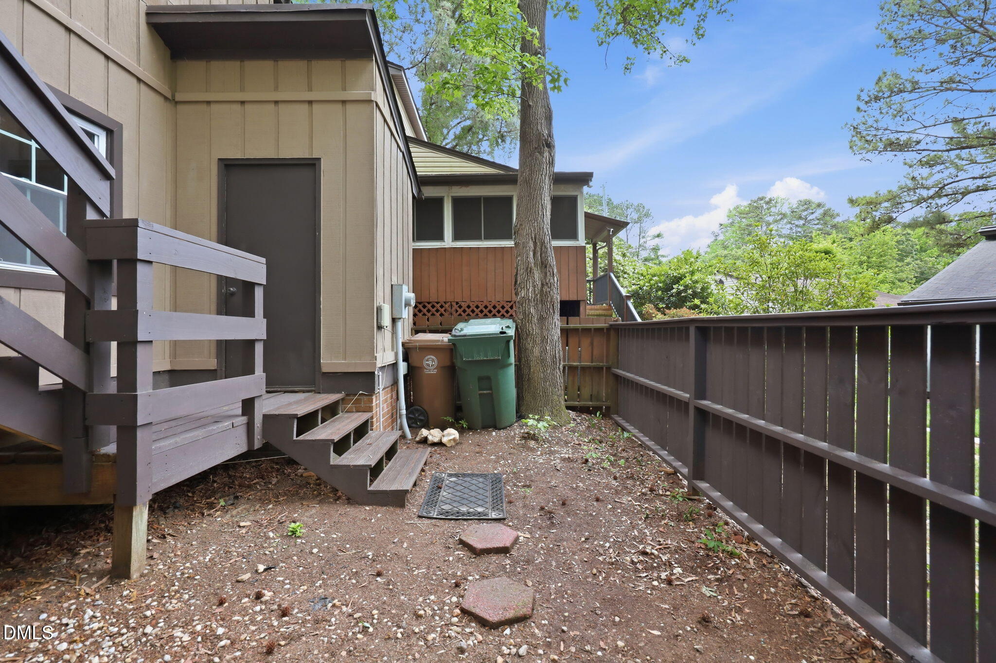 103 Bonnell Court Property Photo 39