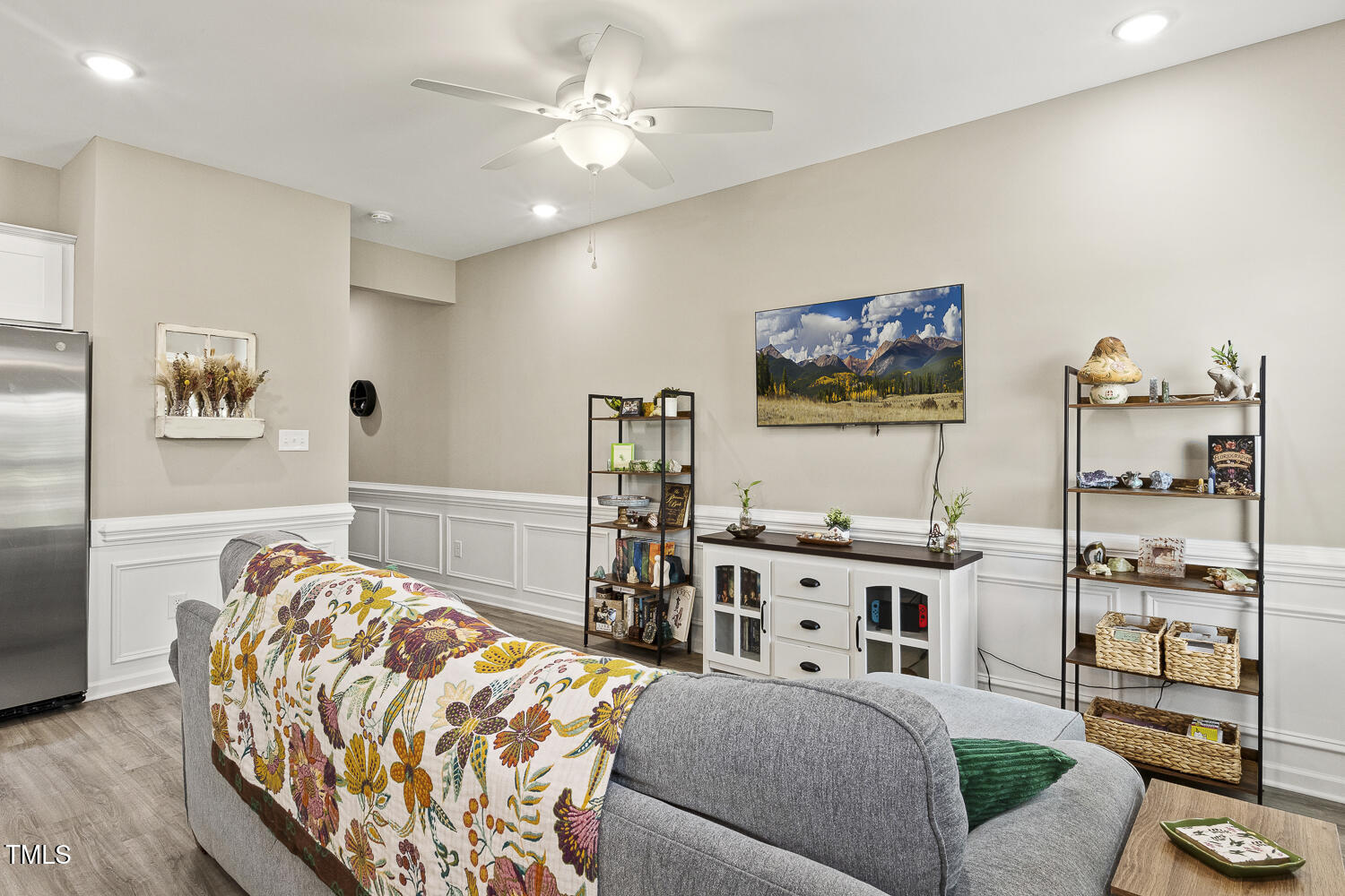 9844 Bitter Melon Drive Property Photo 8