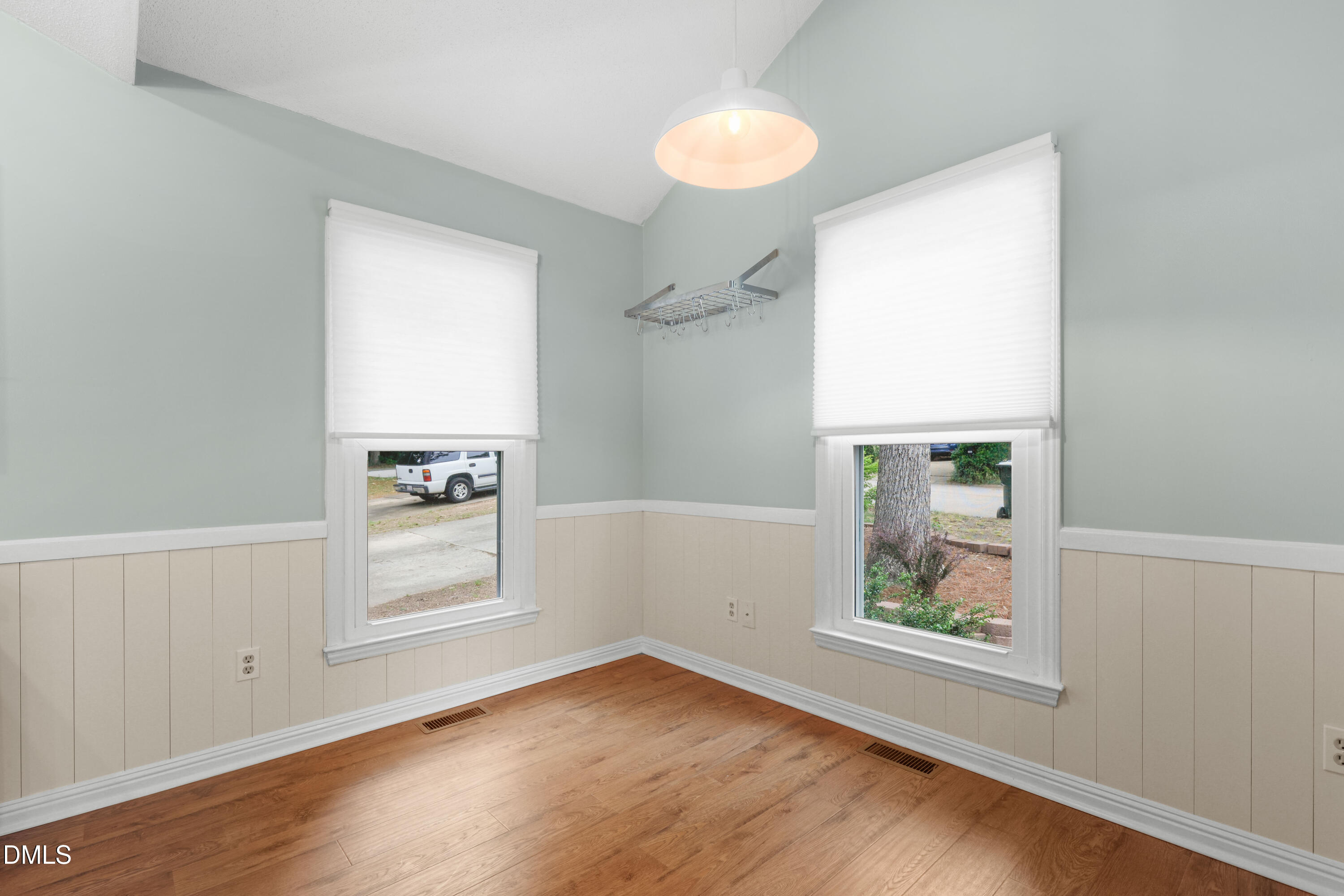 1404 Morningsdale Drive Property Photo 12