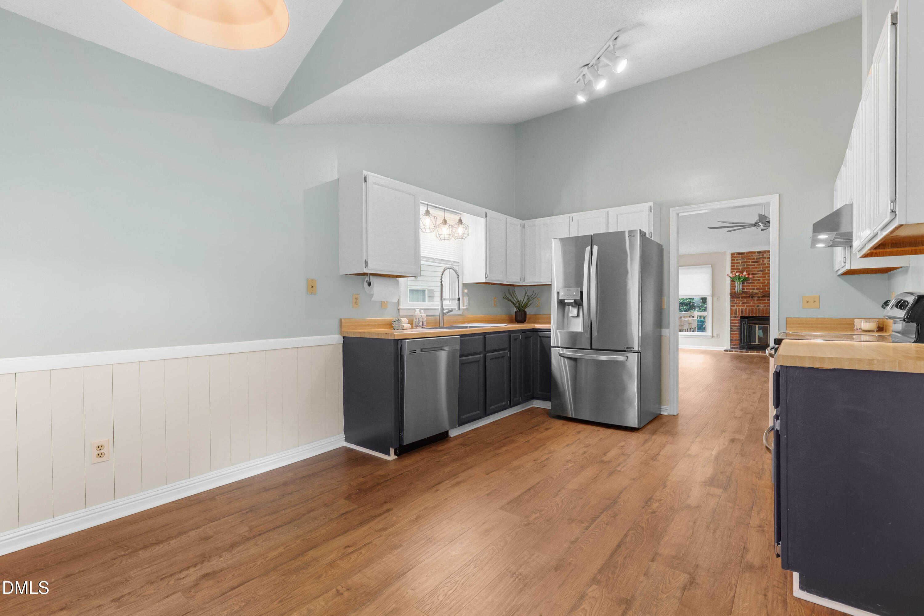 1404 Morningsdale Drive Property Photo 14