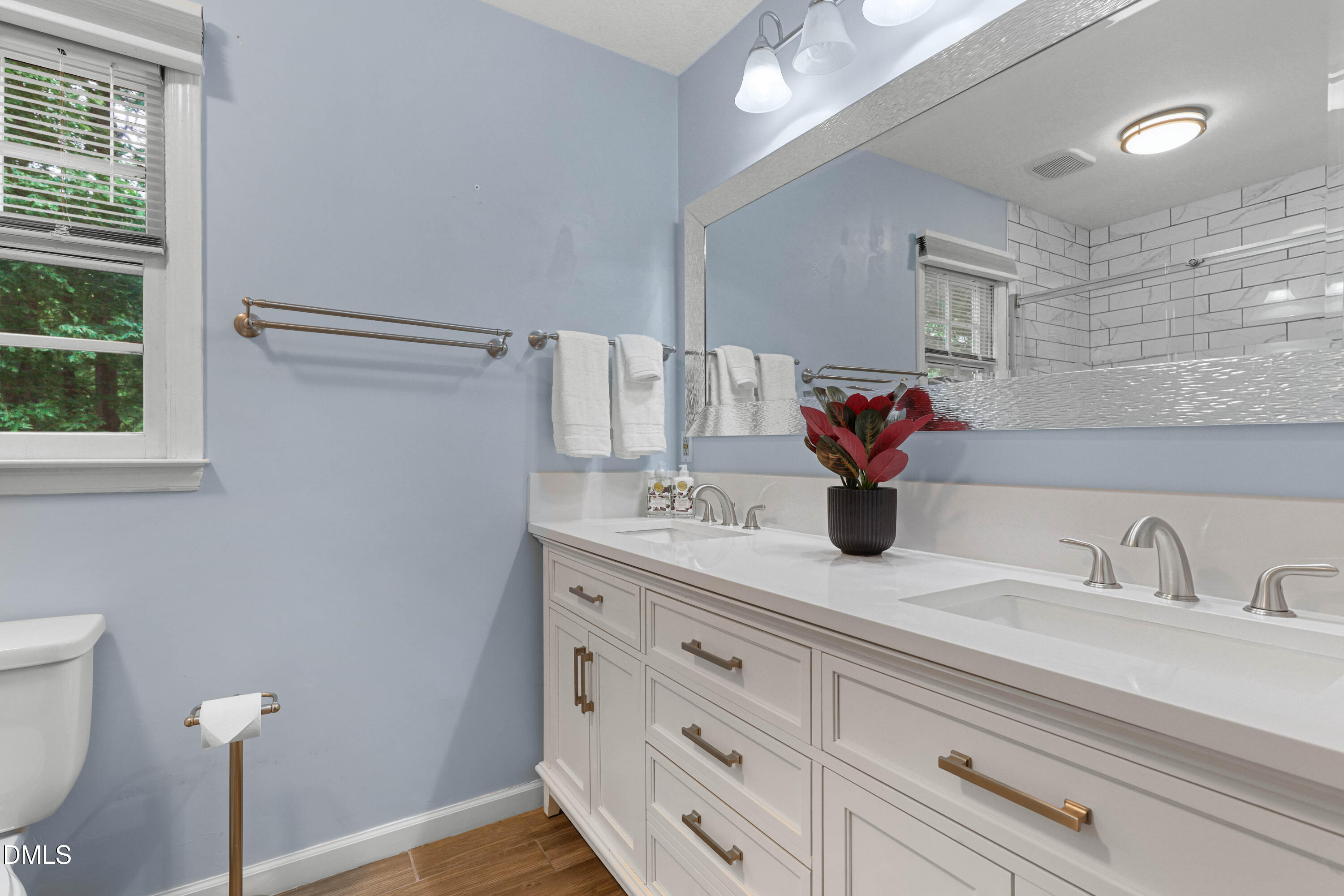 1404 Morningsdale Drive Property Photo 23