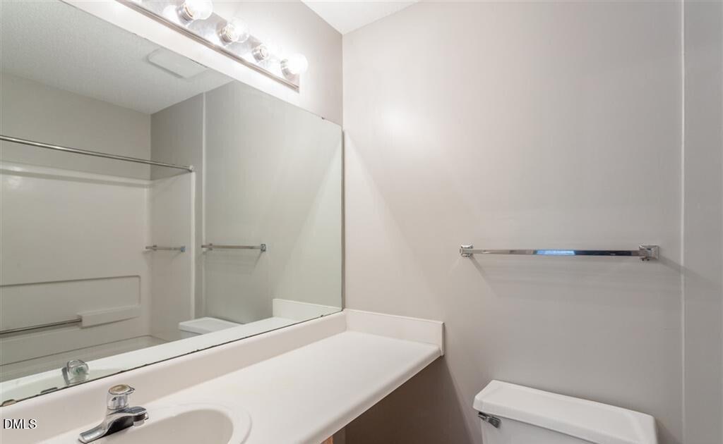 1521 Graduate Lane 101 Property Photo 11