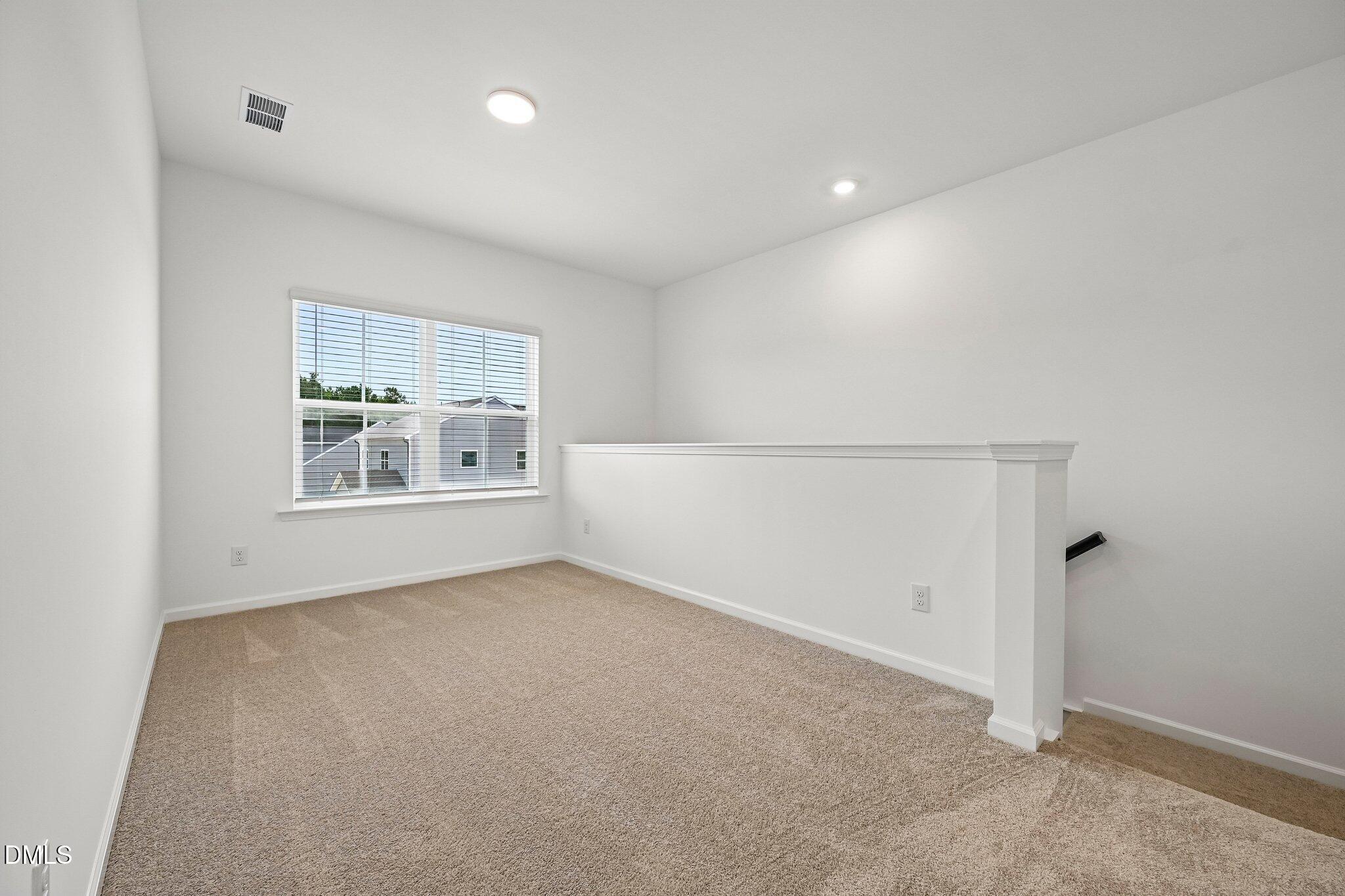 209 Marvel Drive 124 Property Photo 15