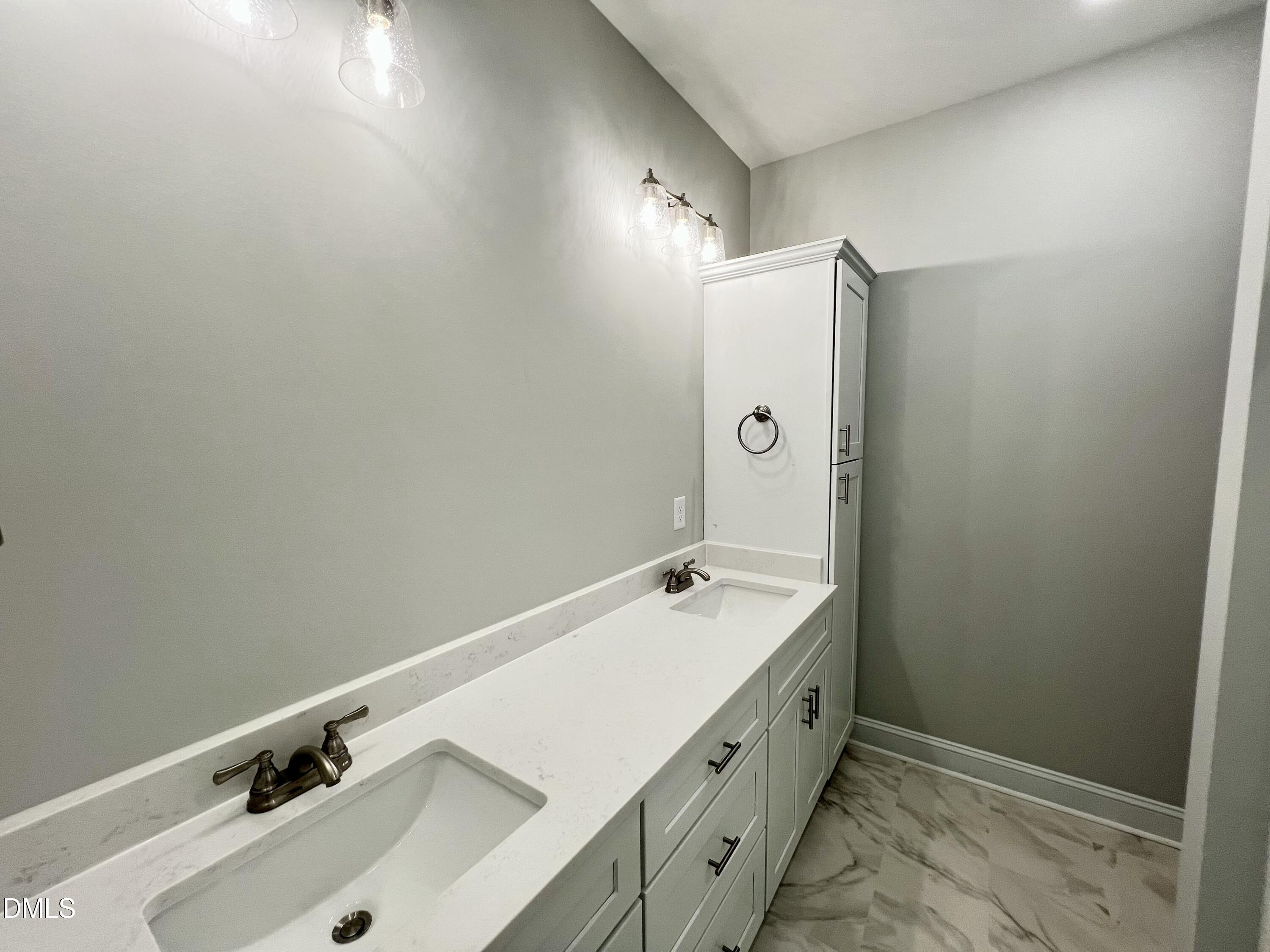 306 E Norwayne Alumni Way Property Photo 11