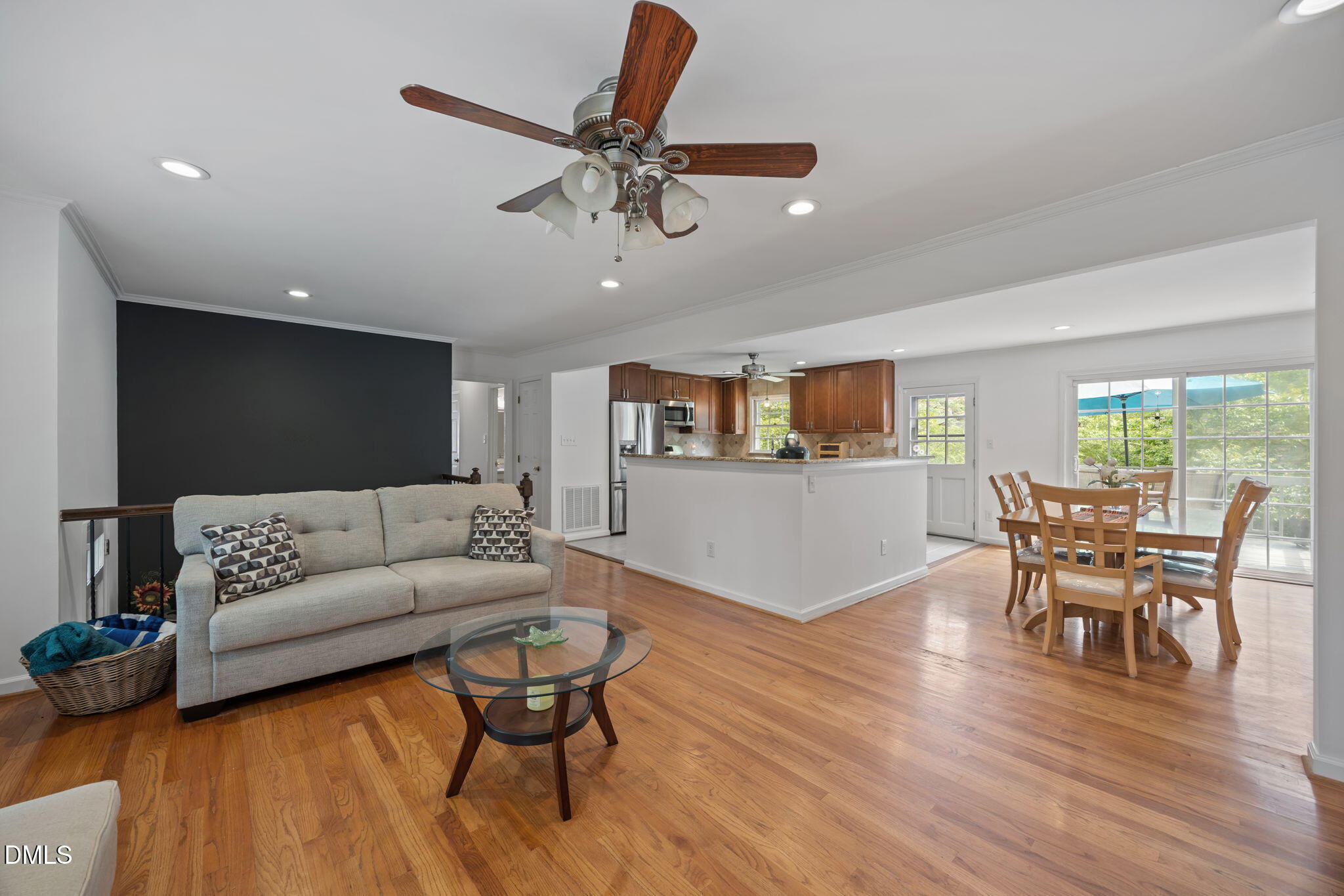 5404 Fieldstone Drive Property Photo 8