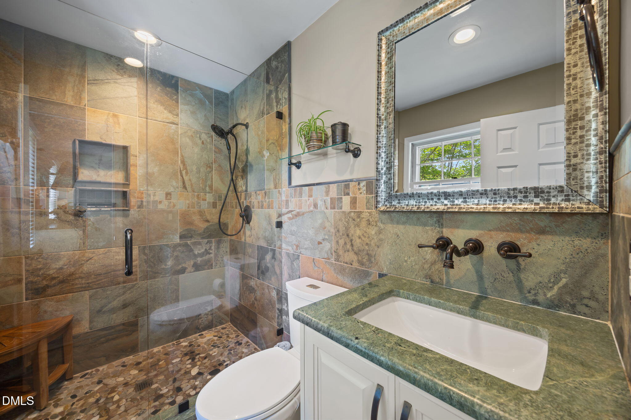 5404 Fieldstone Drive Property Photo 22