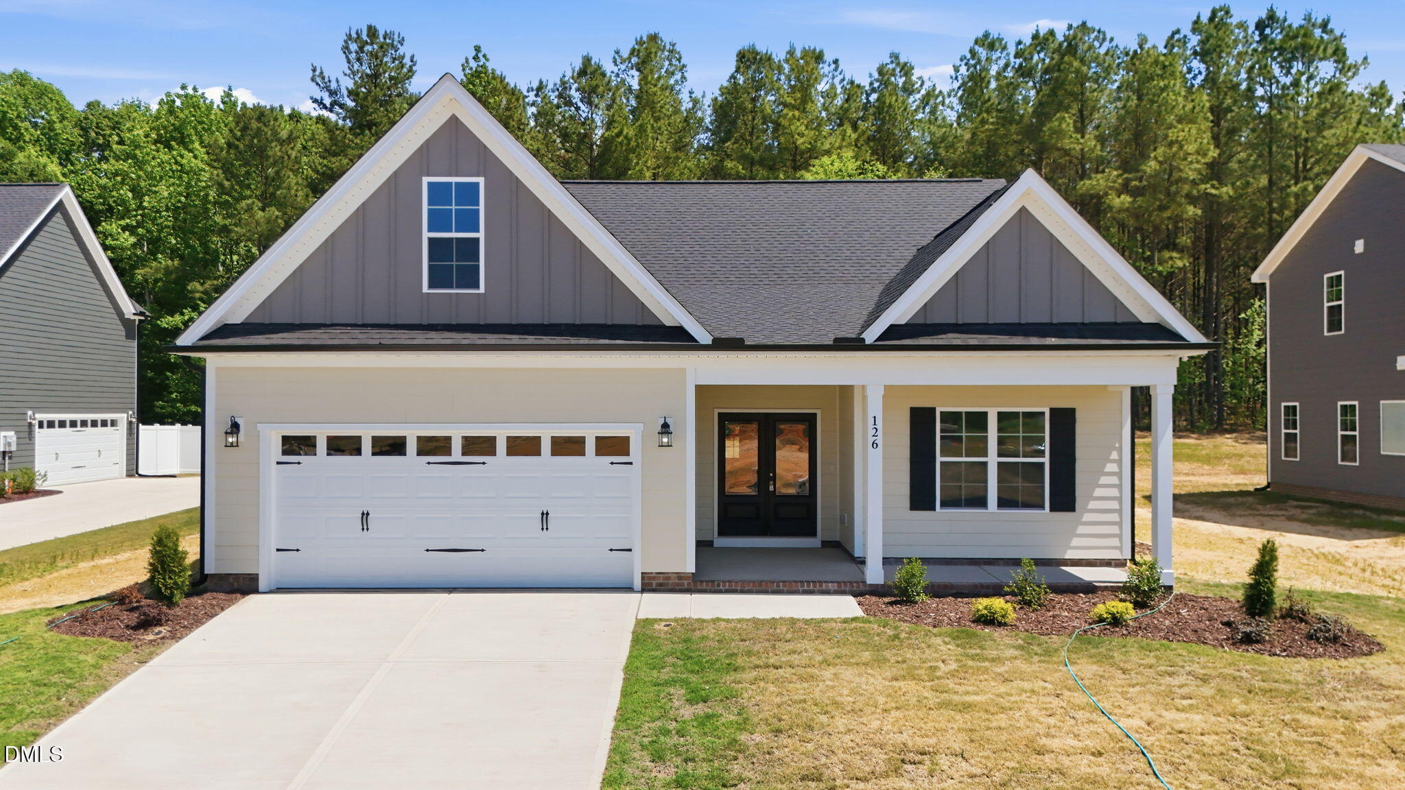 126 Grinnell Loop Property Photo 1