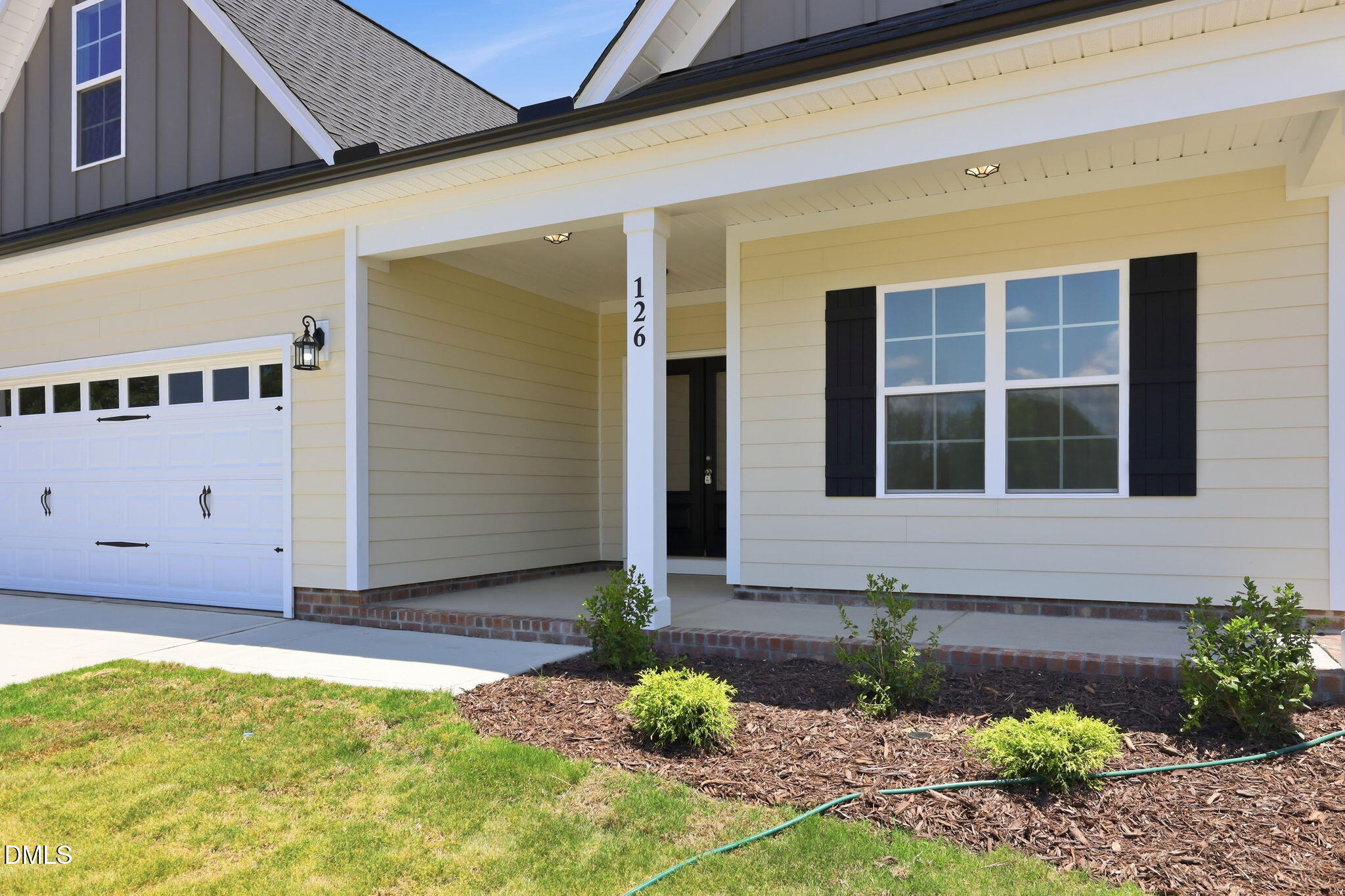 126 Grinnell Loop Property Photo 4