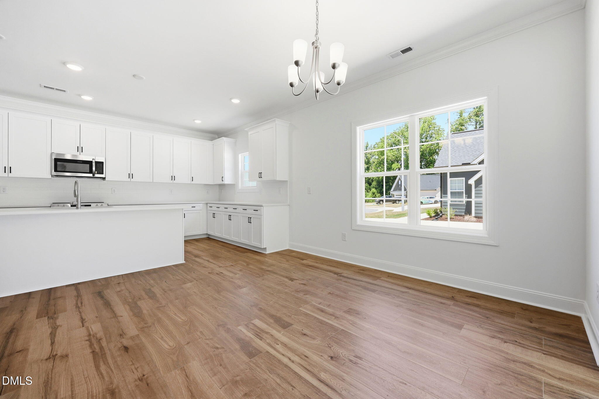 126 Grinnell Loop Property Photo 10