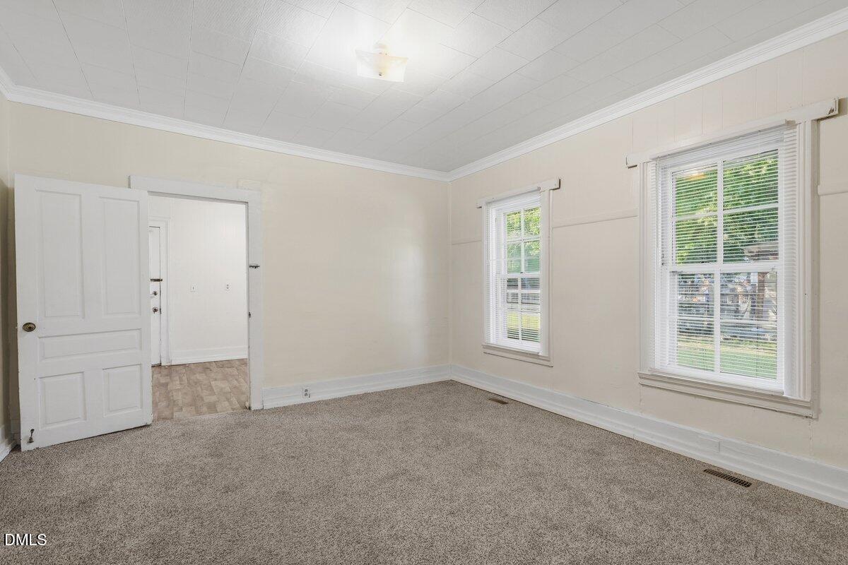 501 N Raiford Street Property Photo 8