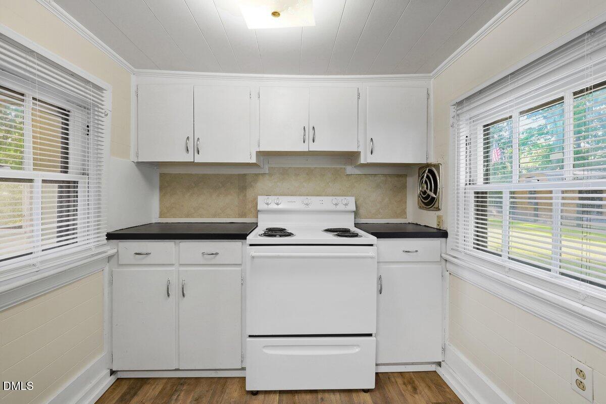 501 N Raiford Street Property Photo 12