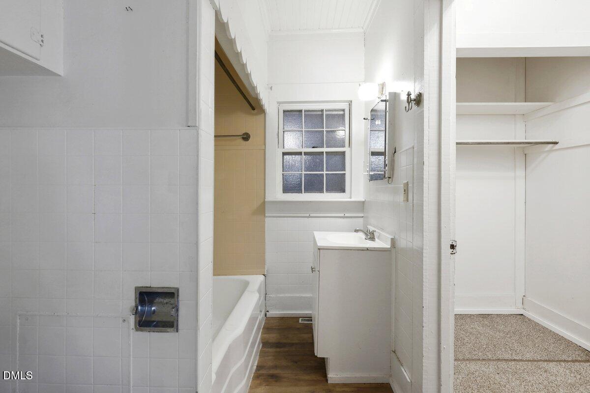 501 N Raiford Street Property Photo 16