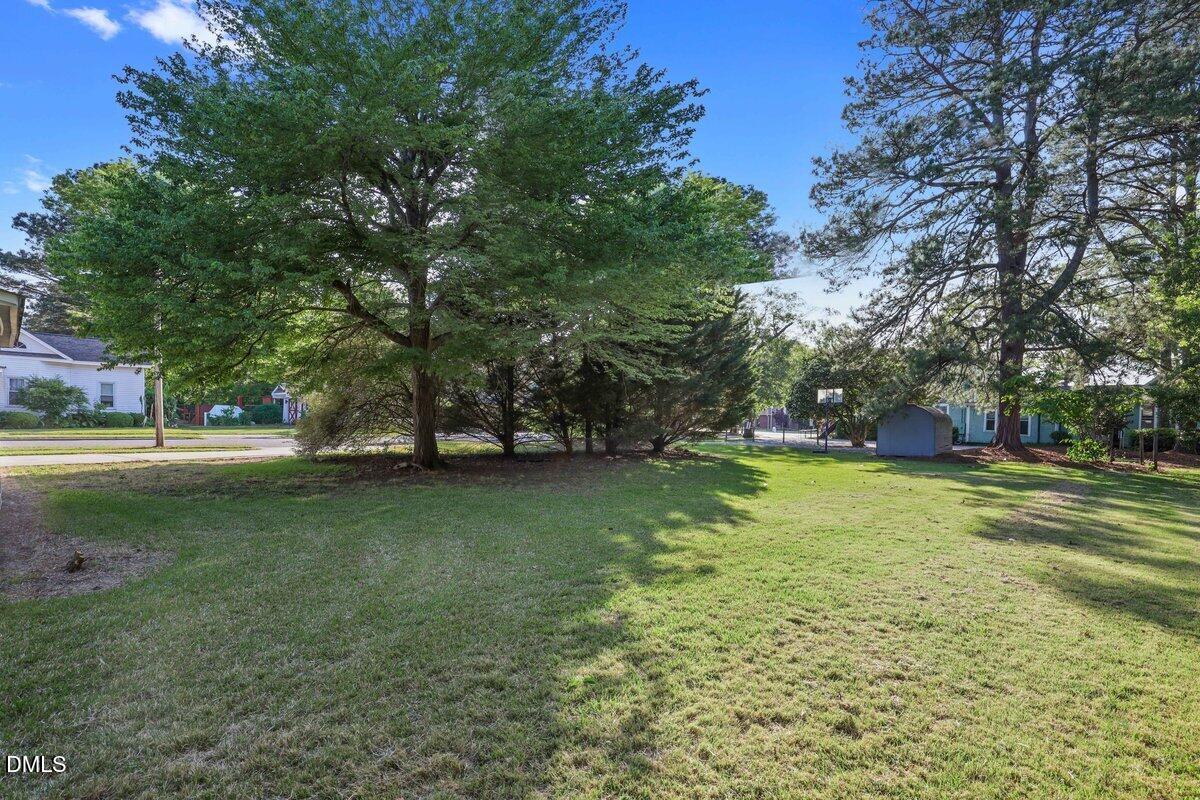 501 N Raiford Street Property Photo 26