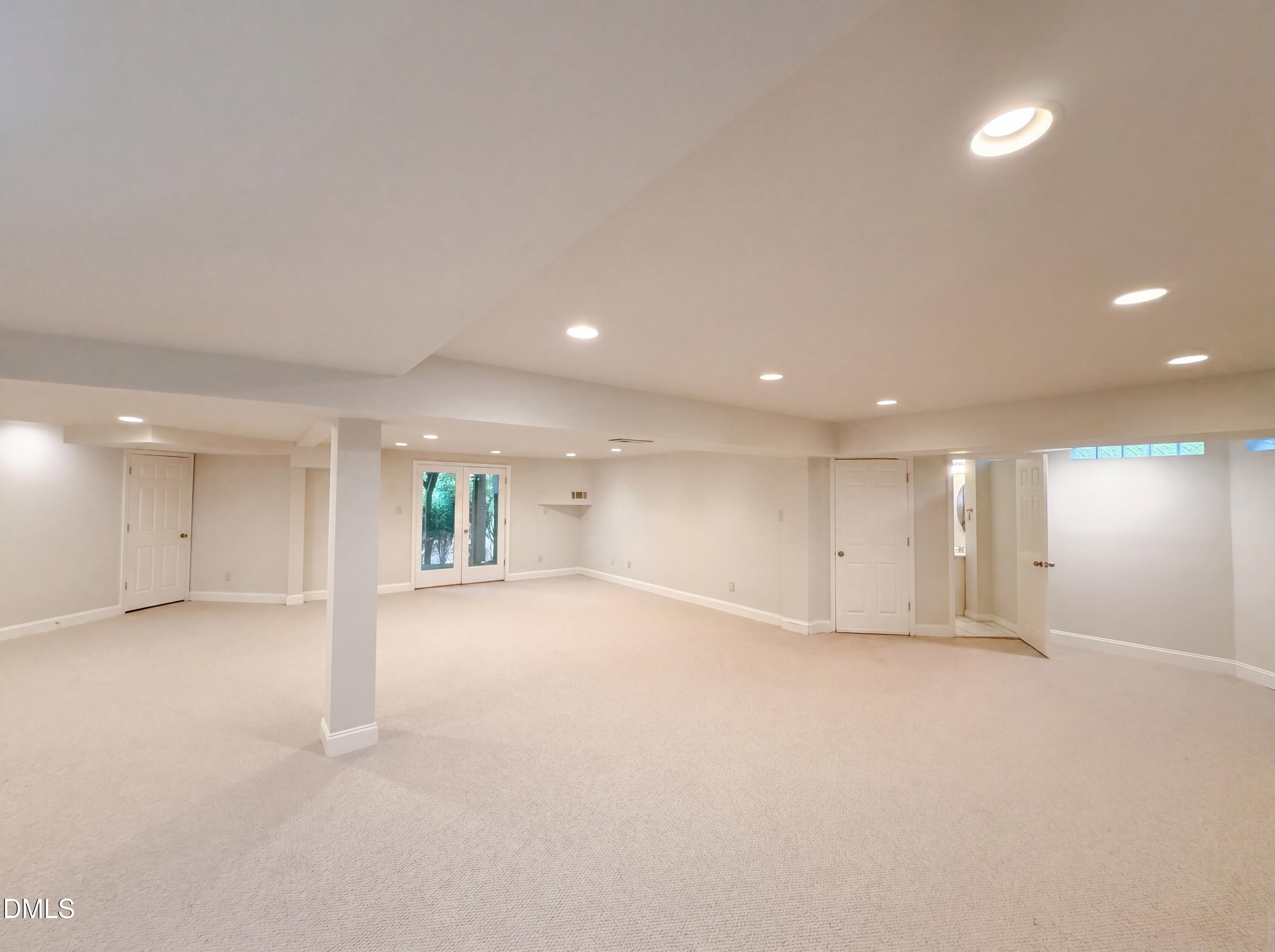 6104 Crupper Court Property Photo 12