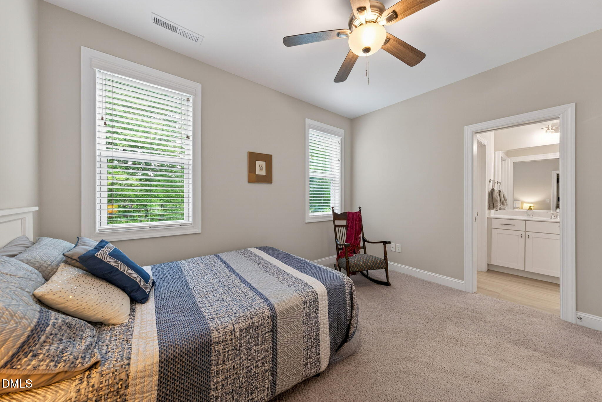 2114 Meadowcreek Drive Property Photo 27