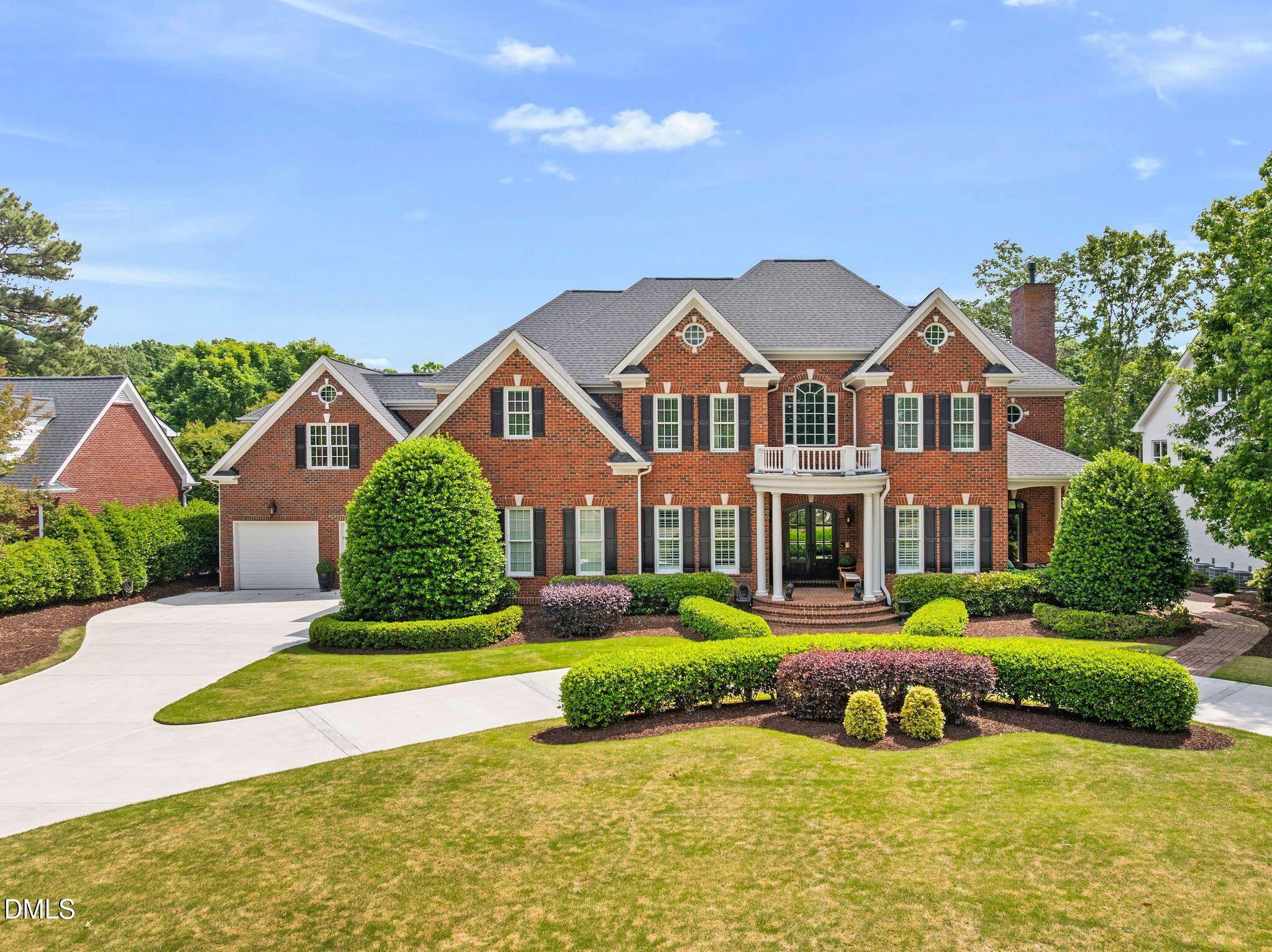 304 Pond Bluff Way Property Photo 1