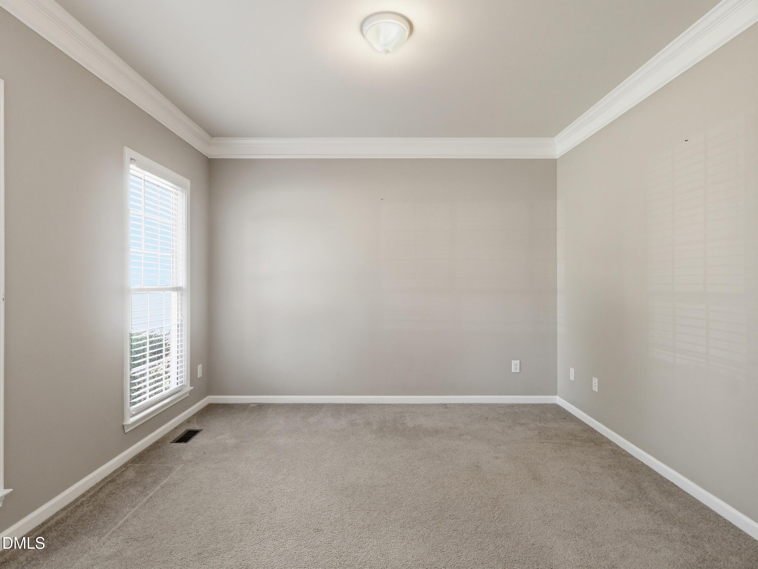 1618 Crystal Creek Drive Property Photo 7