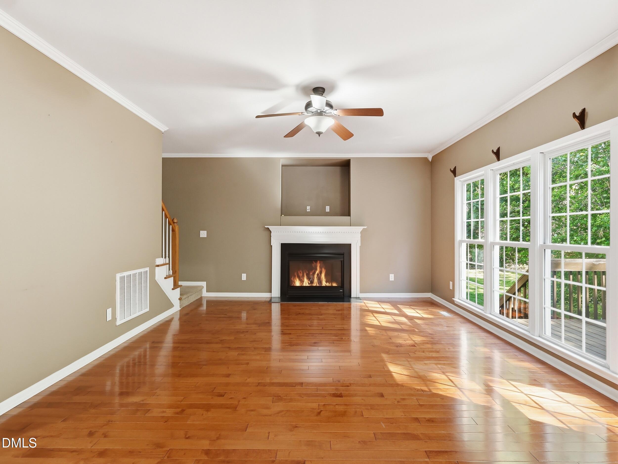 1618 Crystal Creek Drive Property Photo 8