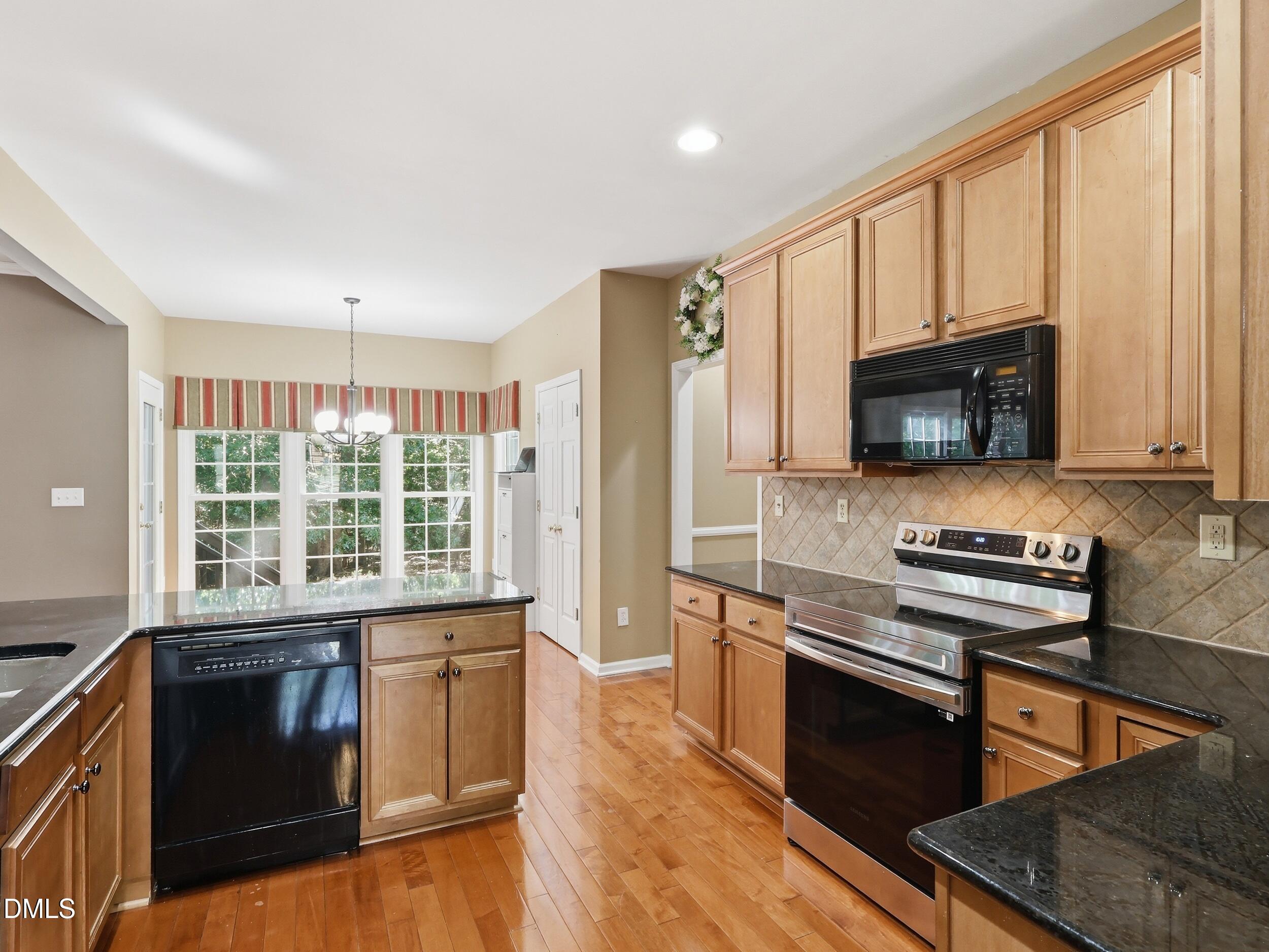 1618 Crystal Creek Drive Property Photo 10
