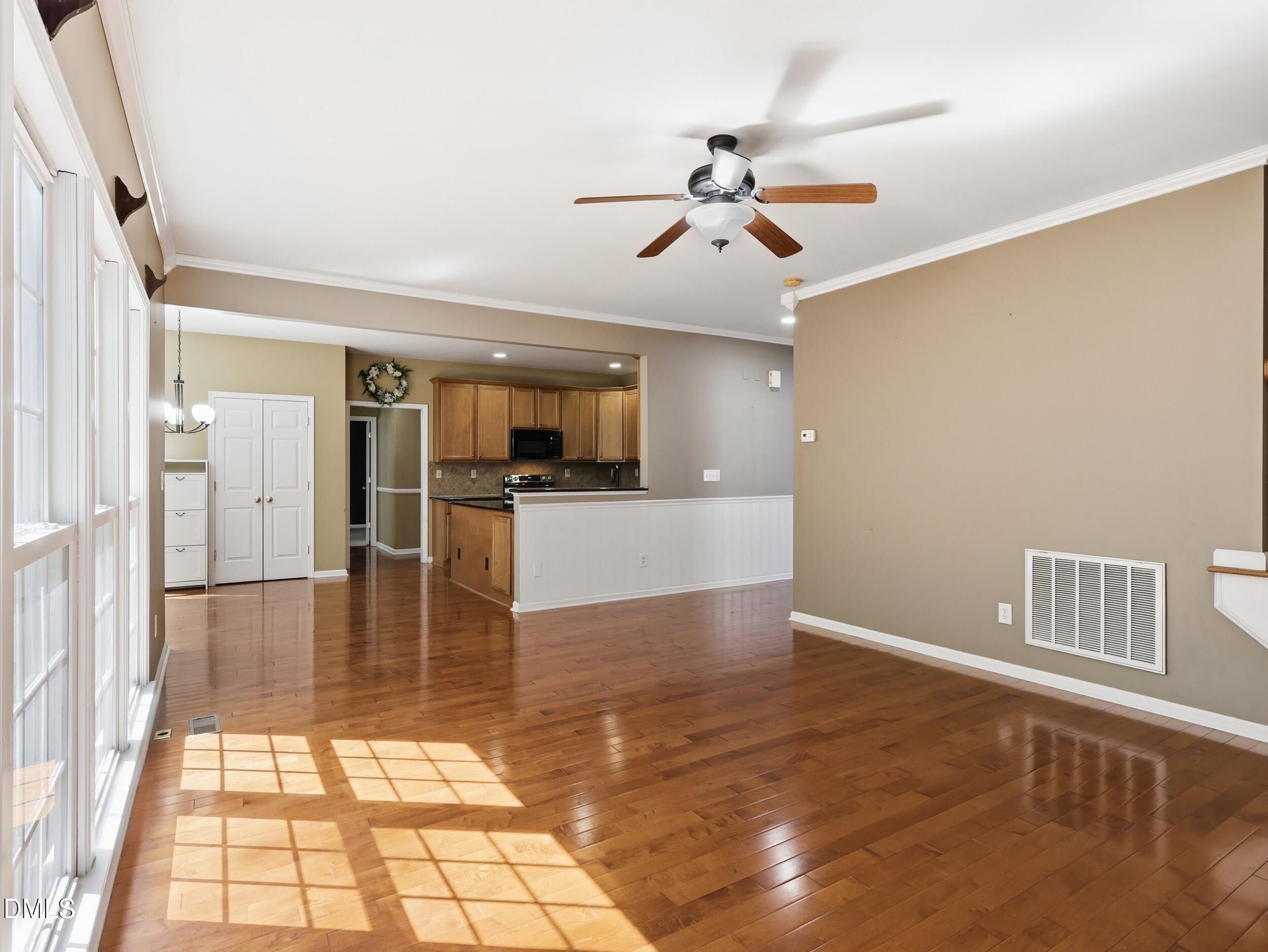 1618 Crystal Creek Drive Property Photo 13