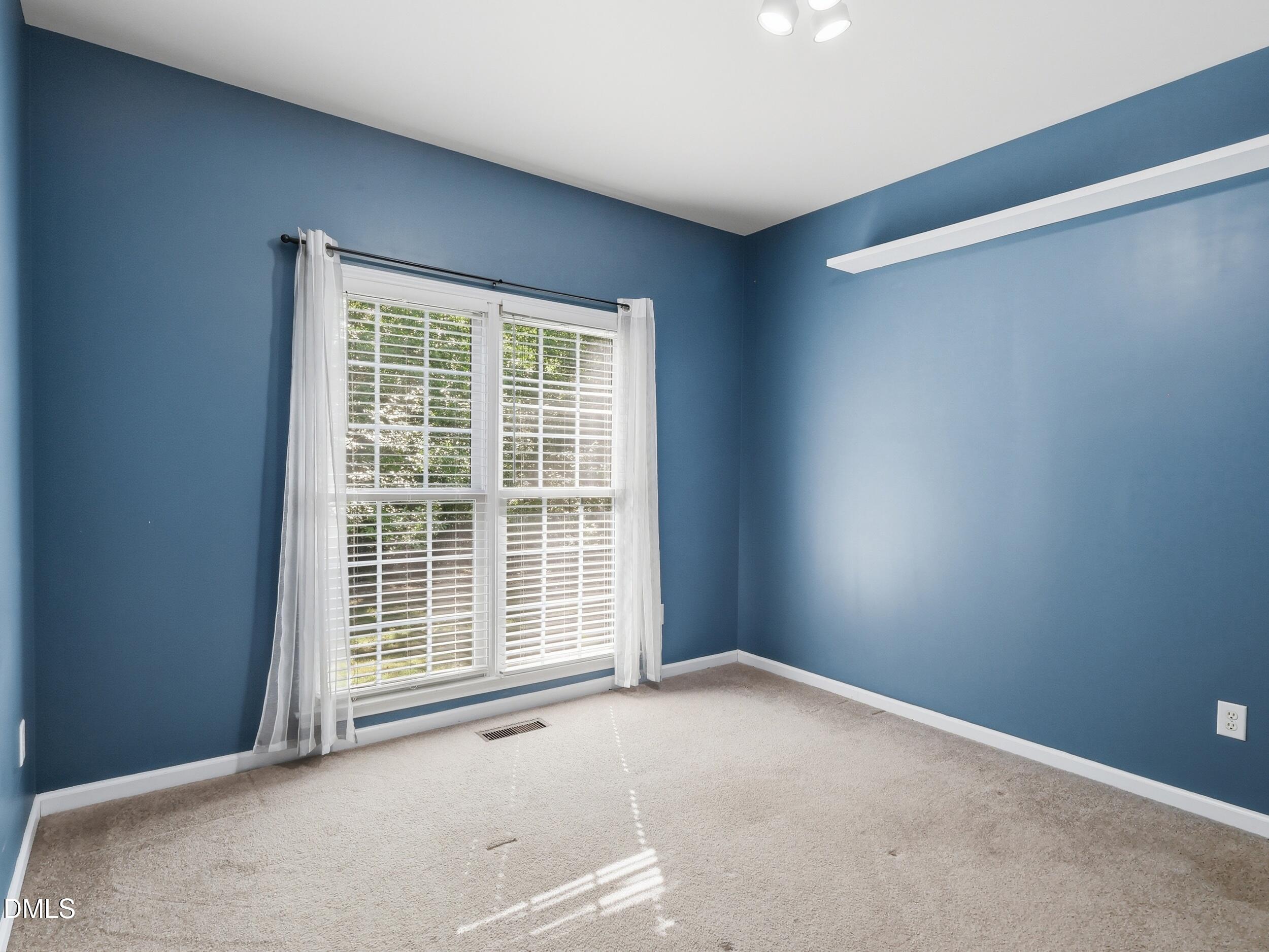 1618 Crystal Creek Drive Property Photo 23