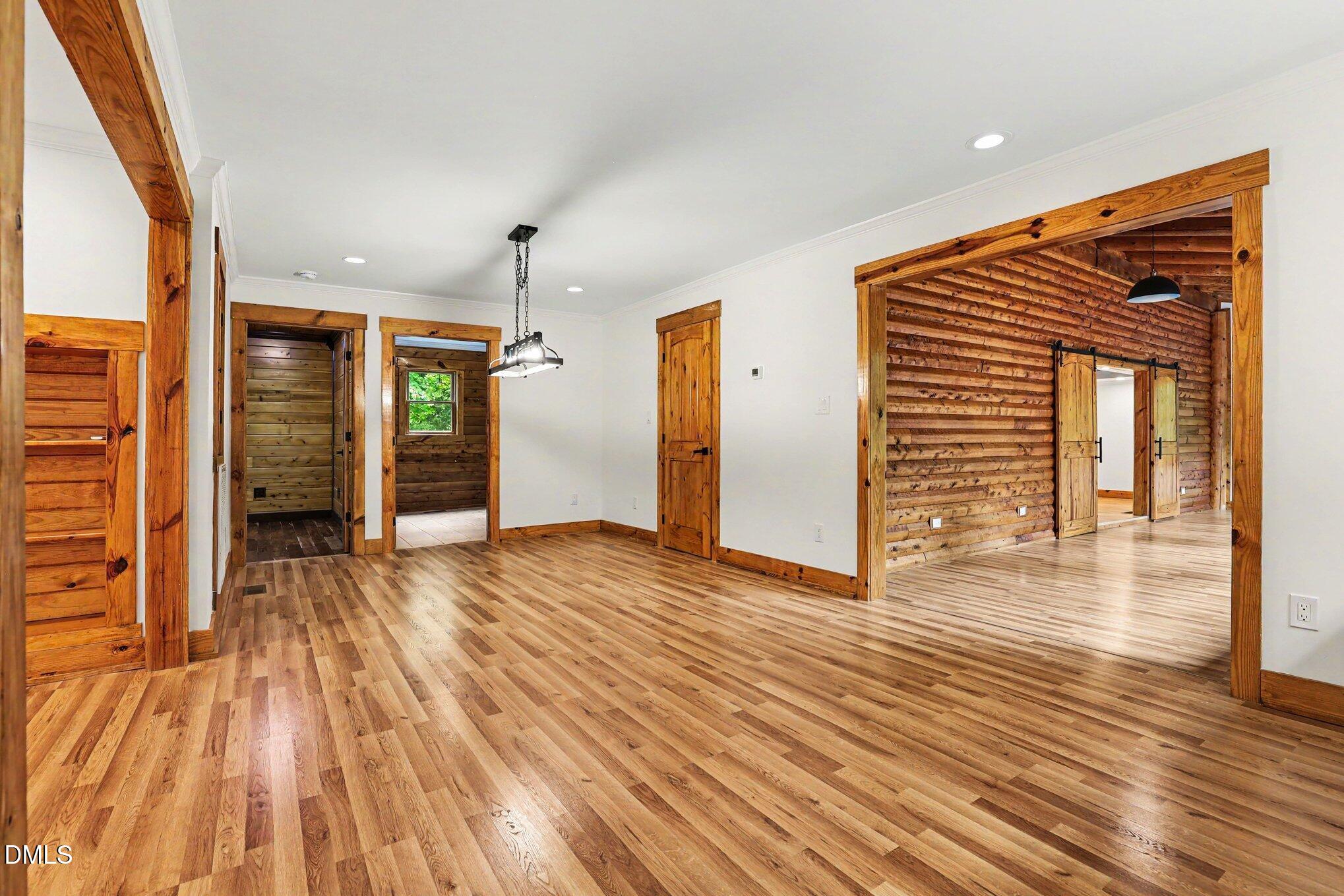 2853 Greenbrook Drive Property Photo 9