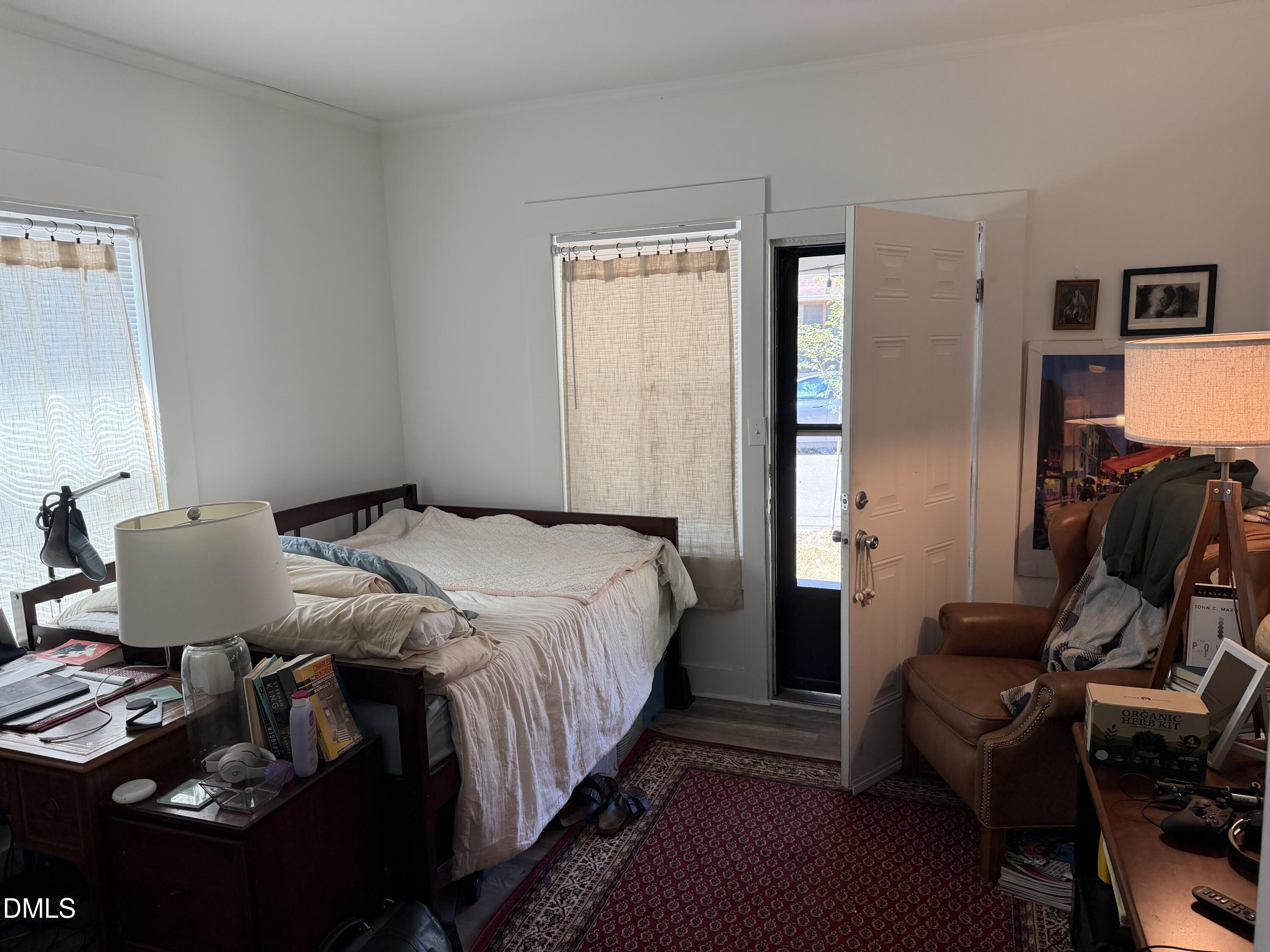 1008 Alabama Avenue Property Photo 4