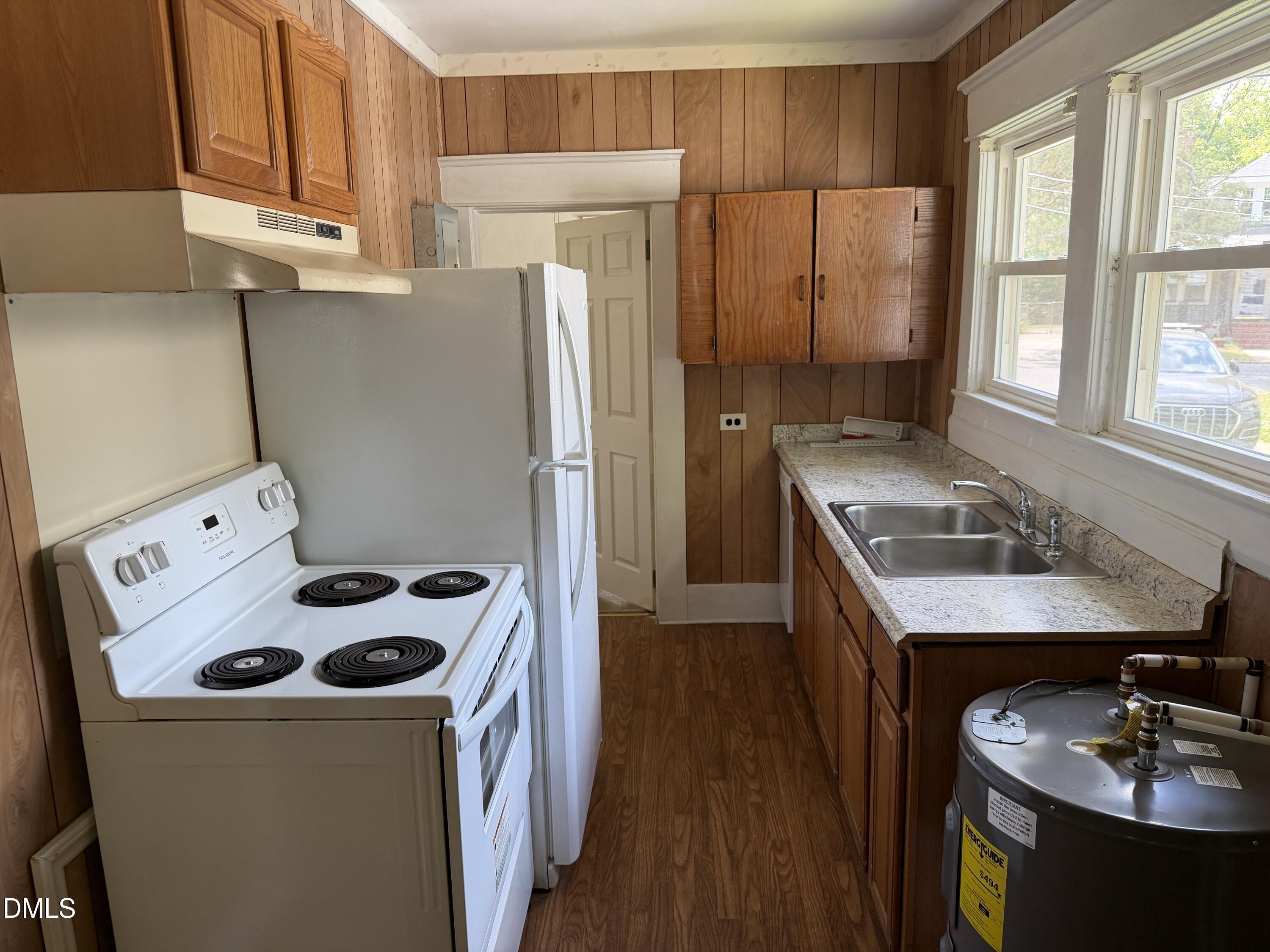 1008 Alabama Avenue Property Photo 9