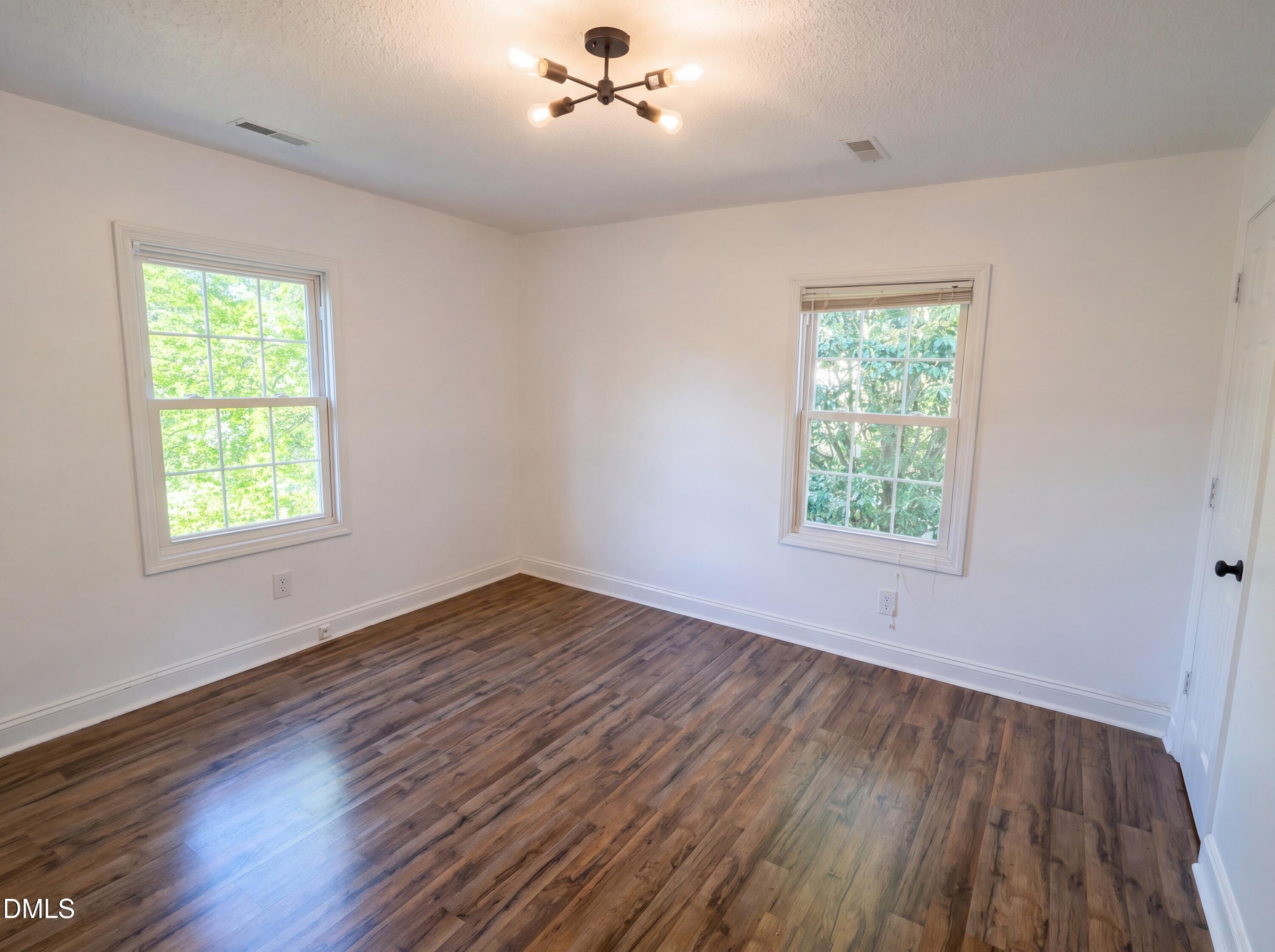 410 Madison Street Property Photo 12