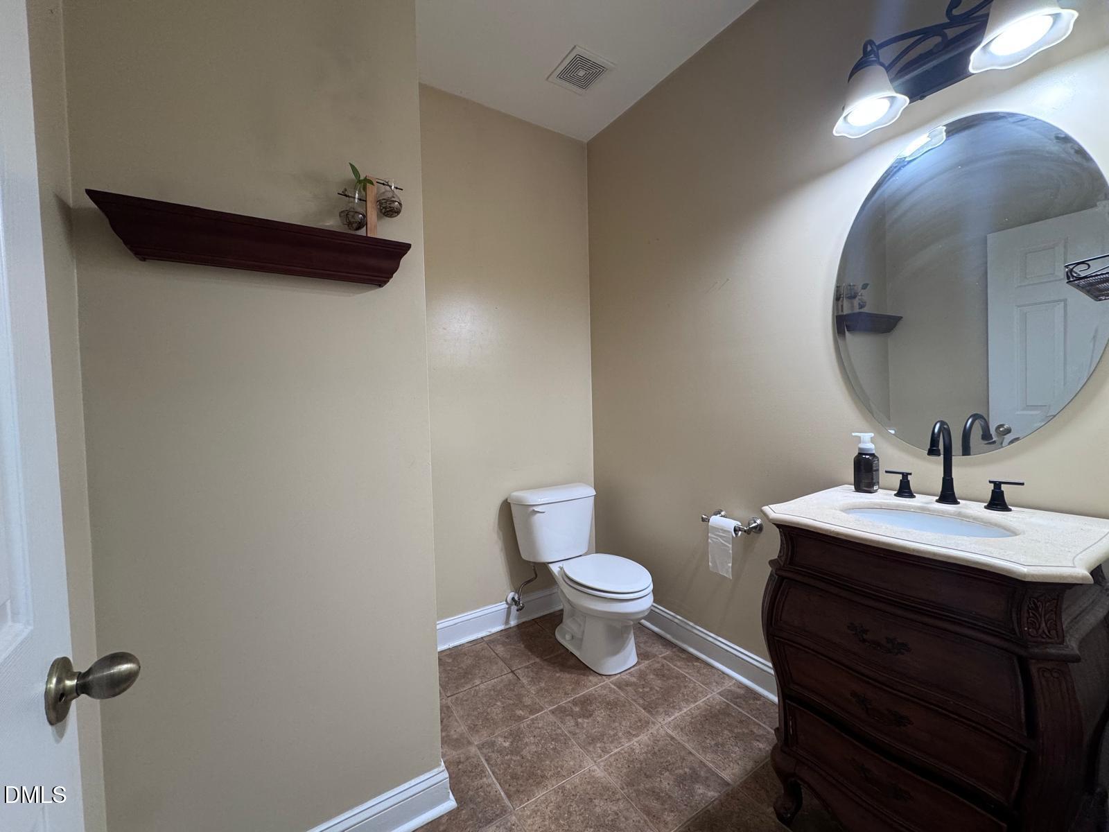 404 Byrams Ford Drive Property Photo 11