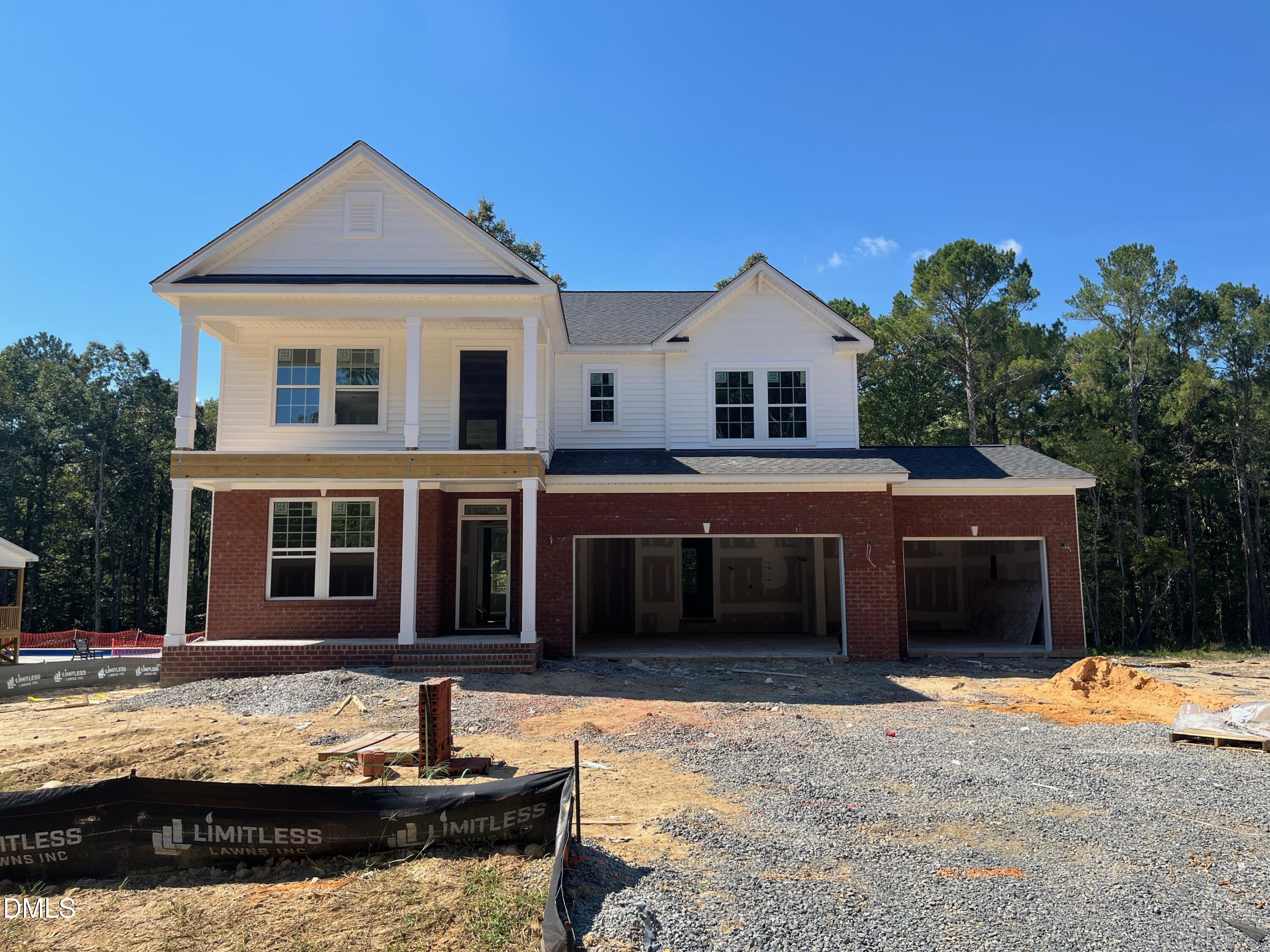 270 Bluestone Drive Property Photo 1