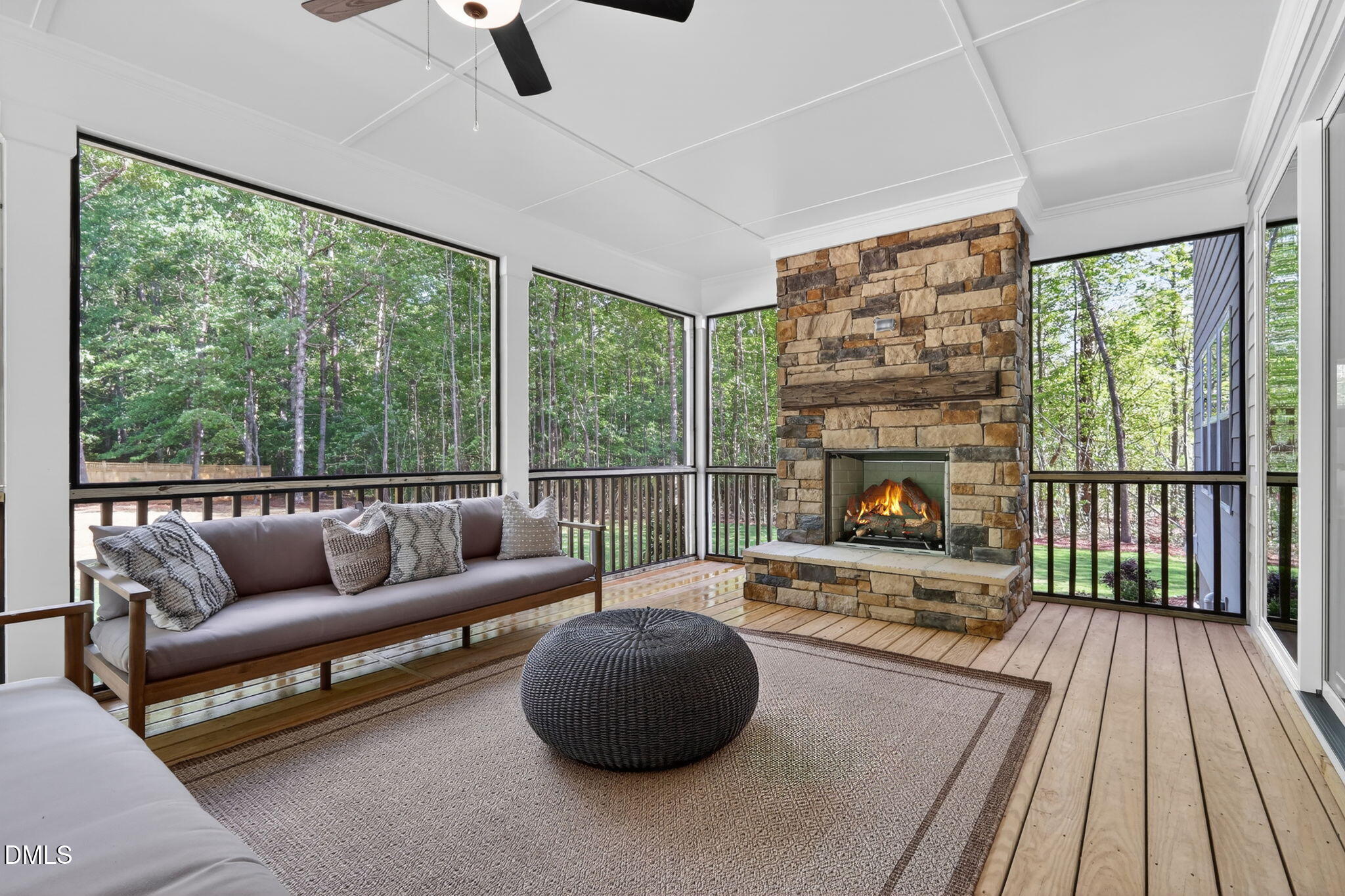 194 Isabelle Valley Drive Property Photo 17