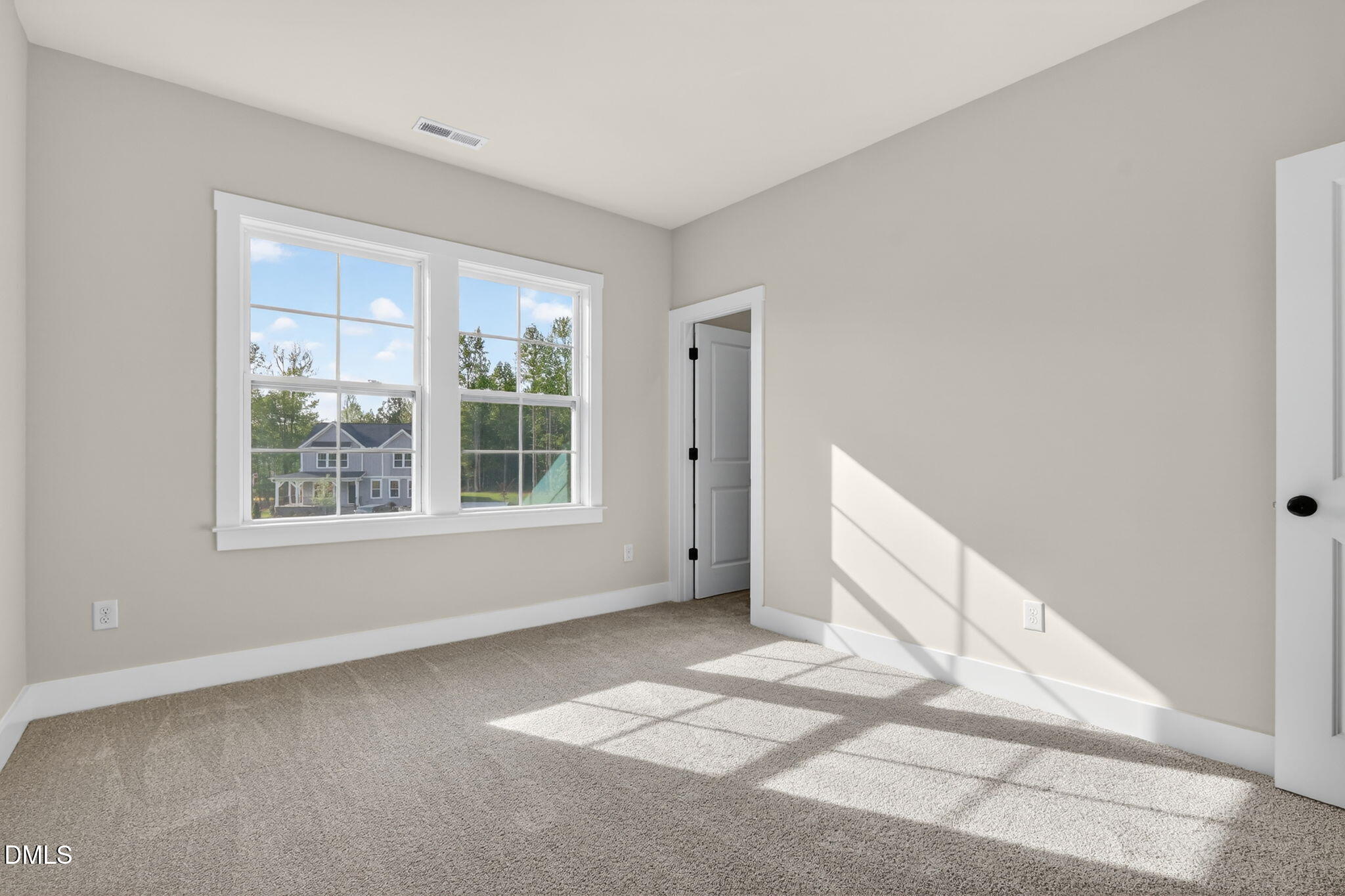 194 Isabelle Valley Drive Property Photo 41
