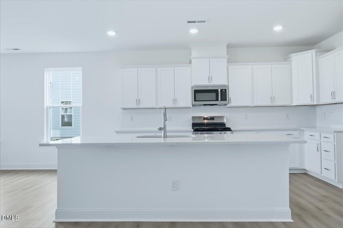 1404 Green Cypress Drive Property Photo 16