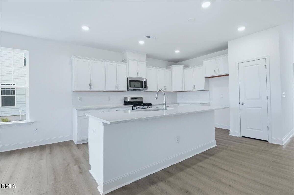 1404 Green Cypress Drive Property Photo 17