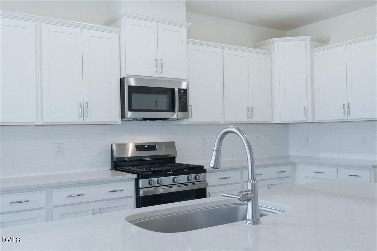 1404 Green Cypress Drive Property Photo 19