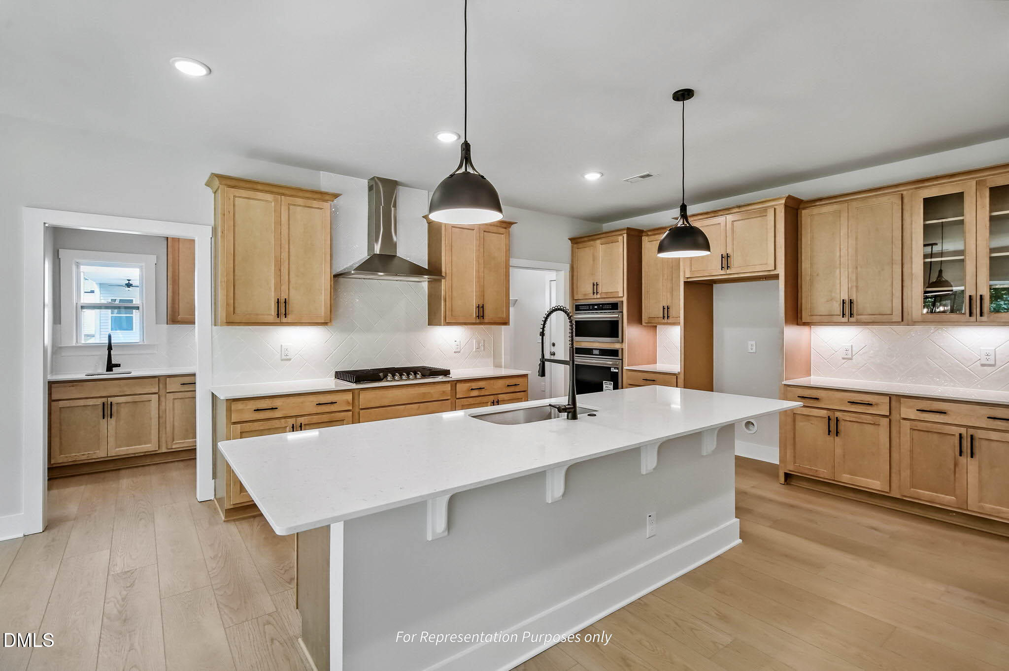 1725 Meadowfern Place Property Photo 1