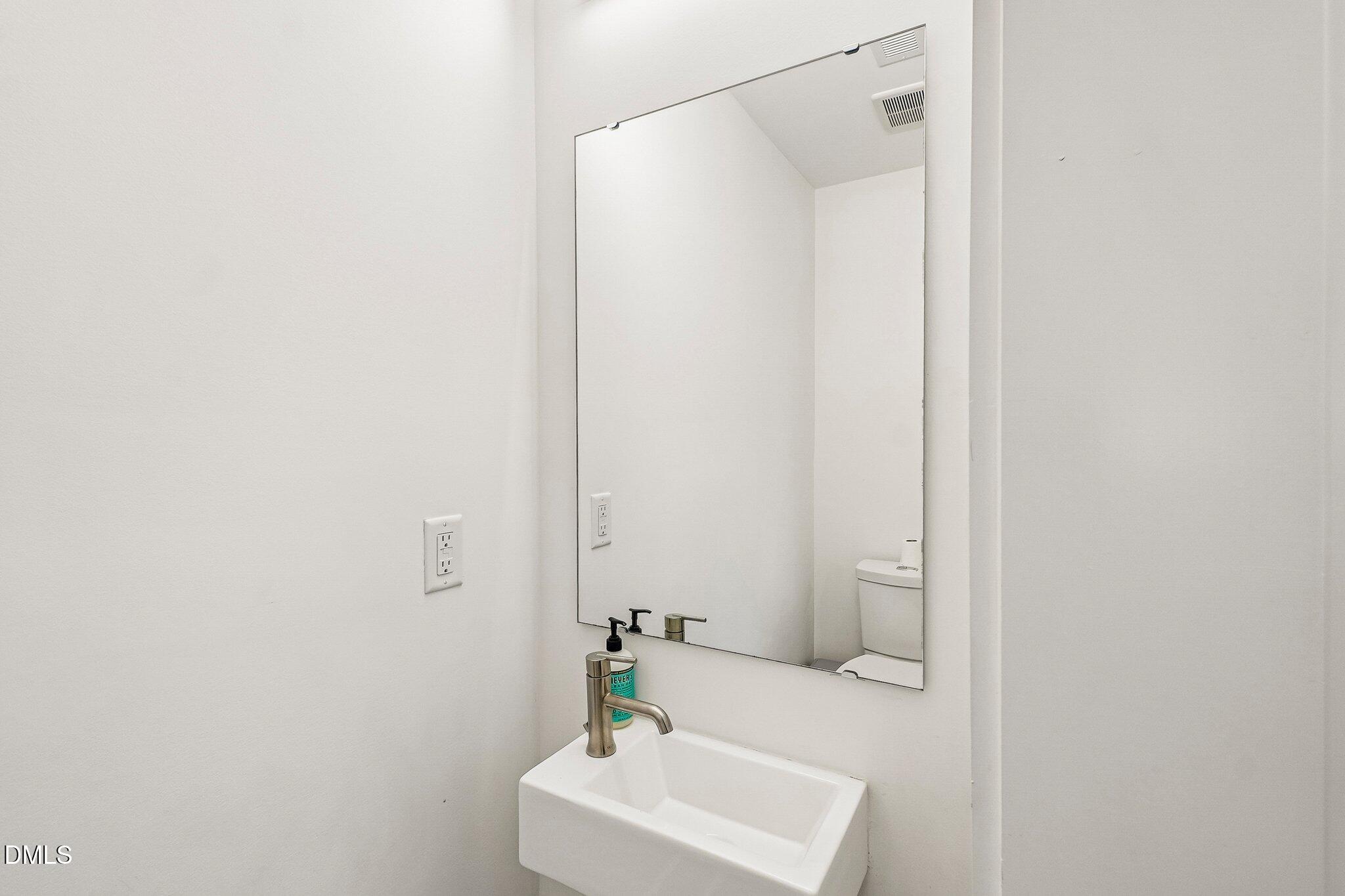 512 Gordon Street Unit 802 Property Photo 17