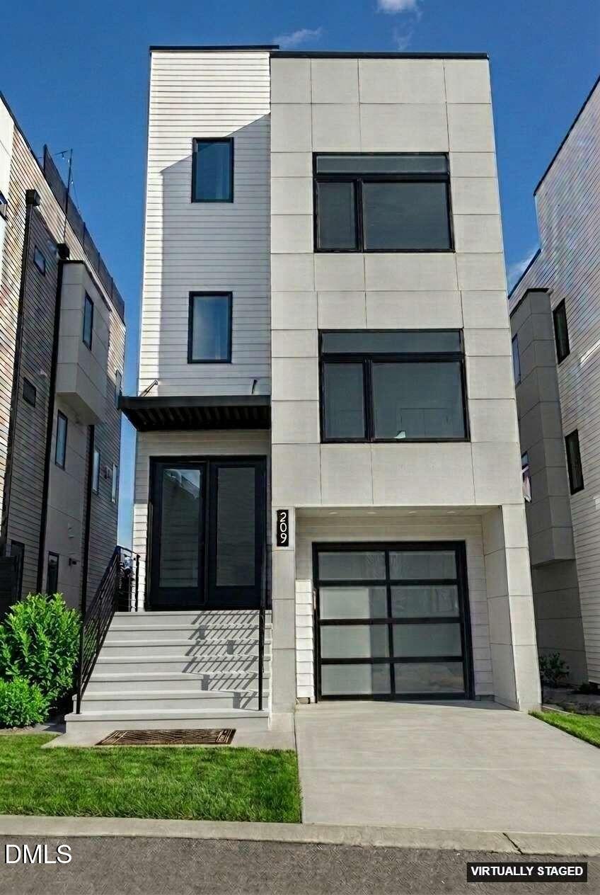 209 Woodsborough Place Property Photo 1