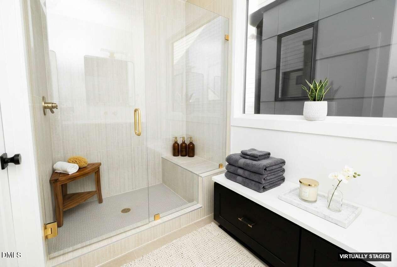 209 Woodsborough Place Property Photo 17