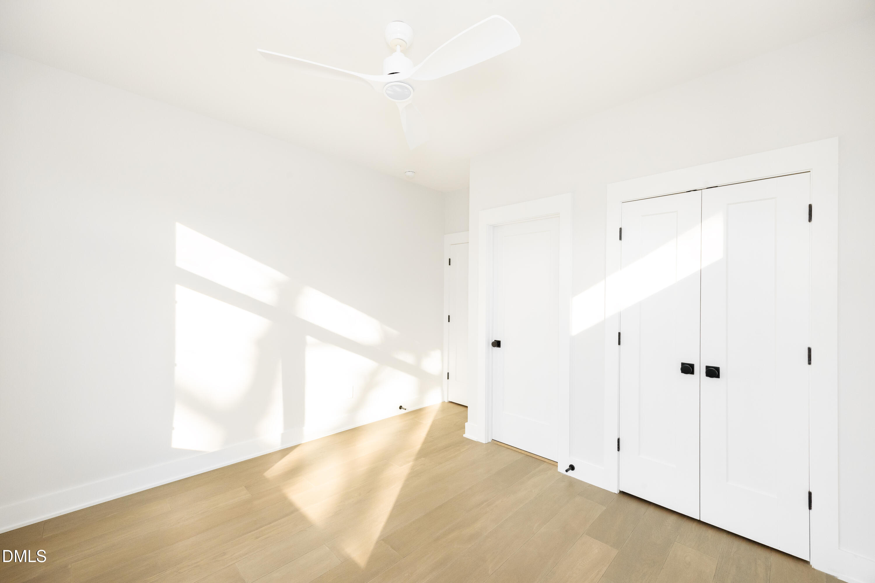 209 Woodsborough Place Property Photo 30