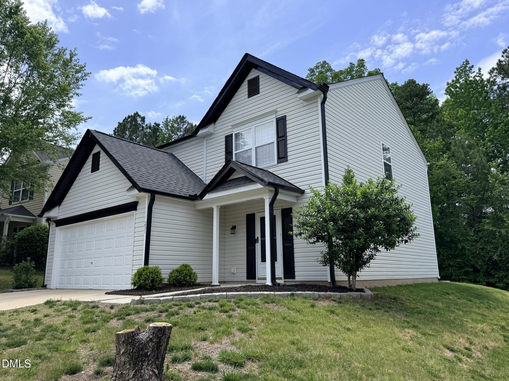 231 Pebblestone Drive Property Photo 3