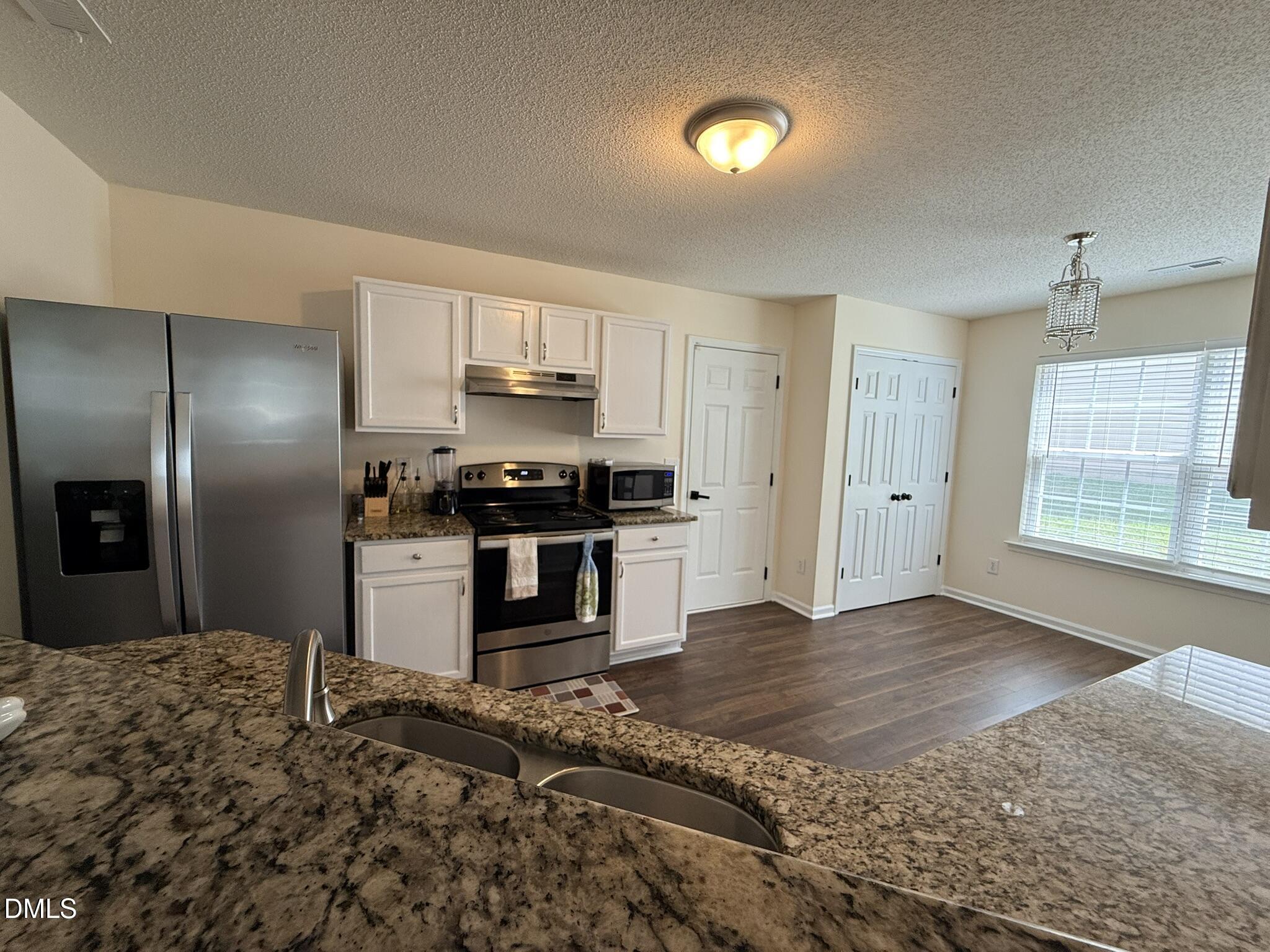 231 Pebblestone Drive Property Photo 8