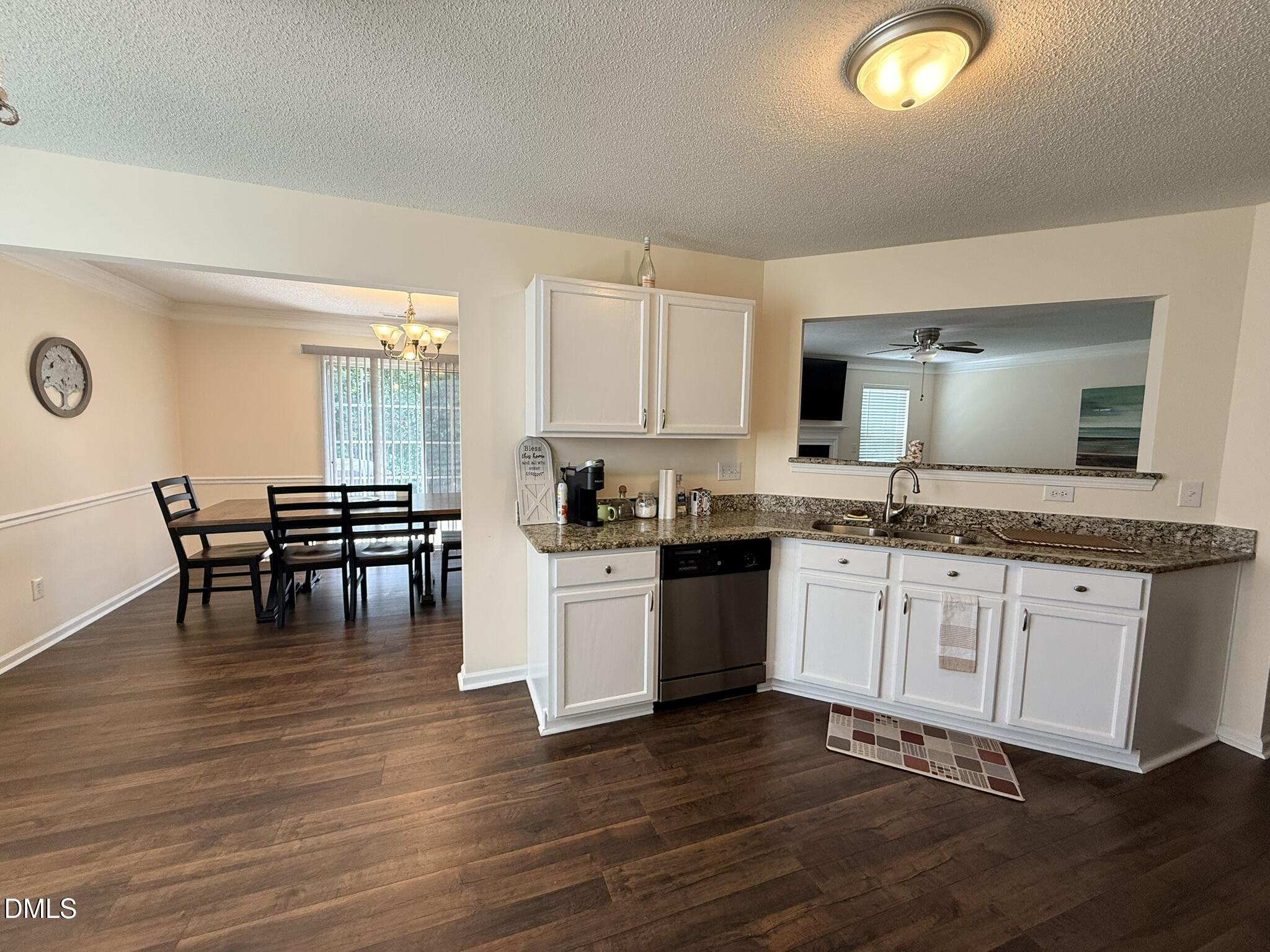 231 Pebblestone Drive Property Photo 11