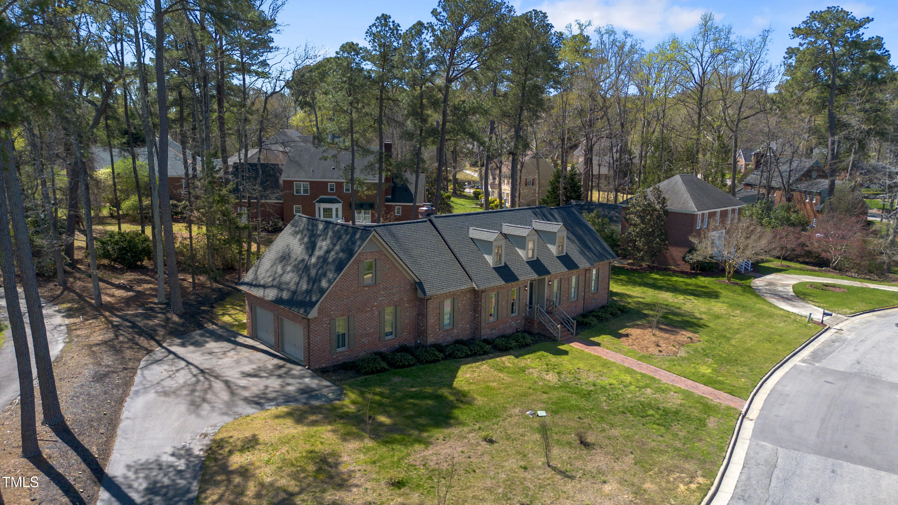 209 Ashmore Lane Property Photo 30